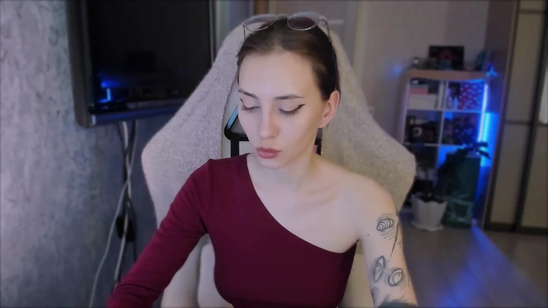 Gallery image thumbnail from Space_Eva's myfreecams stream on, 01/22/2024, 06:01 image 2 of 20