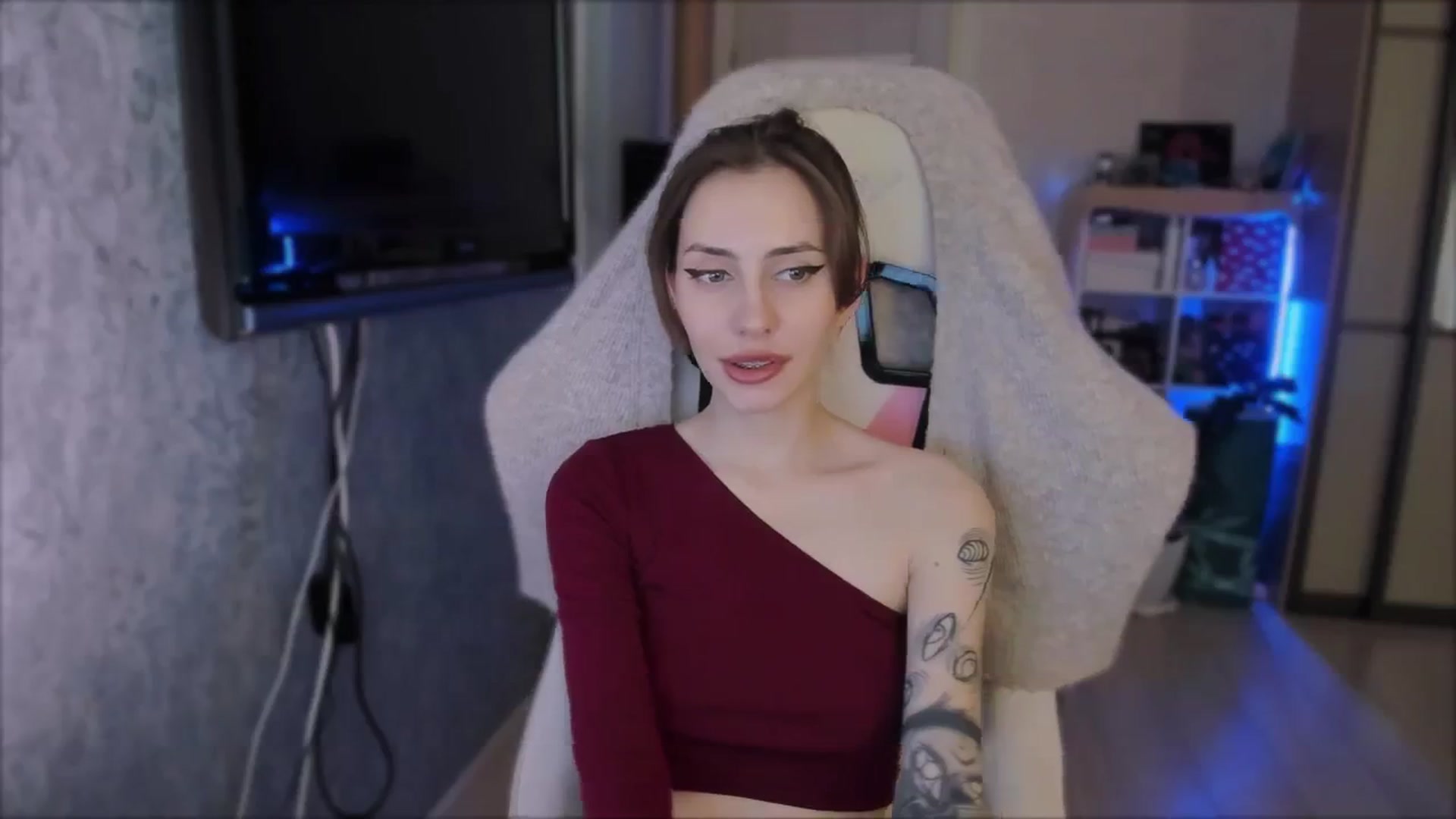 Gallery image thumbnail from Space_Eva's myfreecams stream on, 01/22/2024, 06:01 image 15 of 20