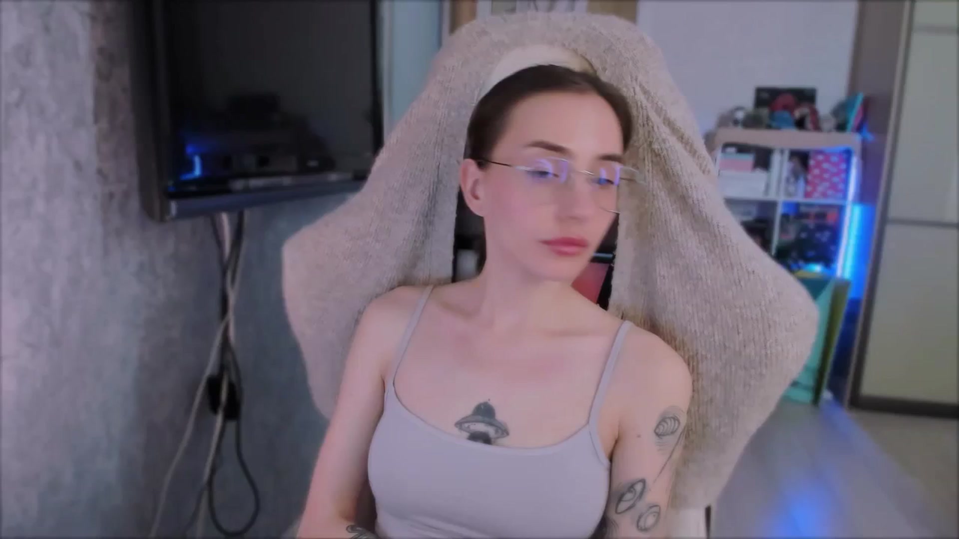 Gallery image thumbnail from Space_Eva's myfreecams stream on, 01/24/2024, 06:20 image 9 of 20