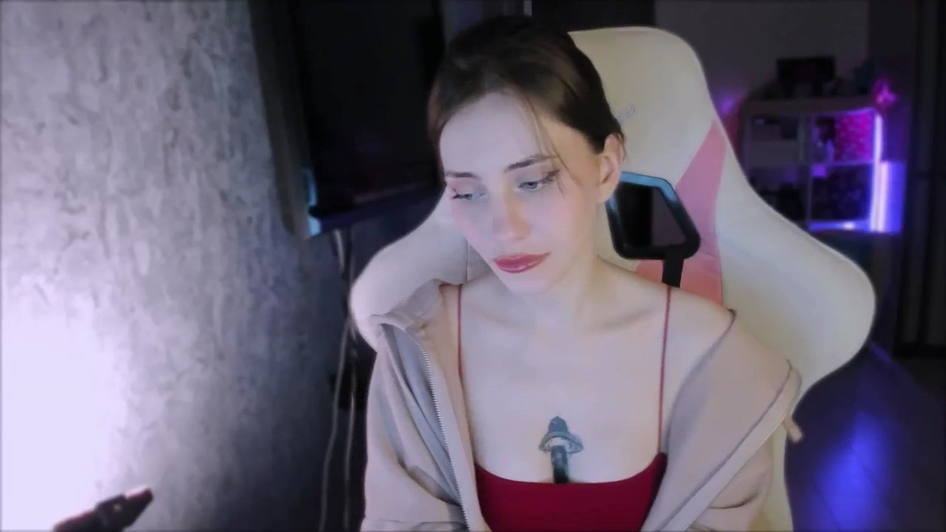 Gallery image thumbnail from Space_Eva's myfreecams stream on, 01/30/2024, 02:06 image 2 of 20