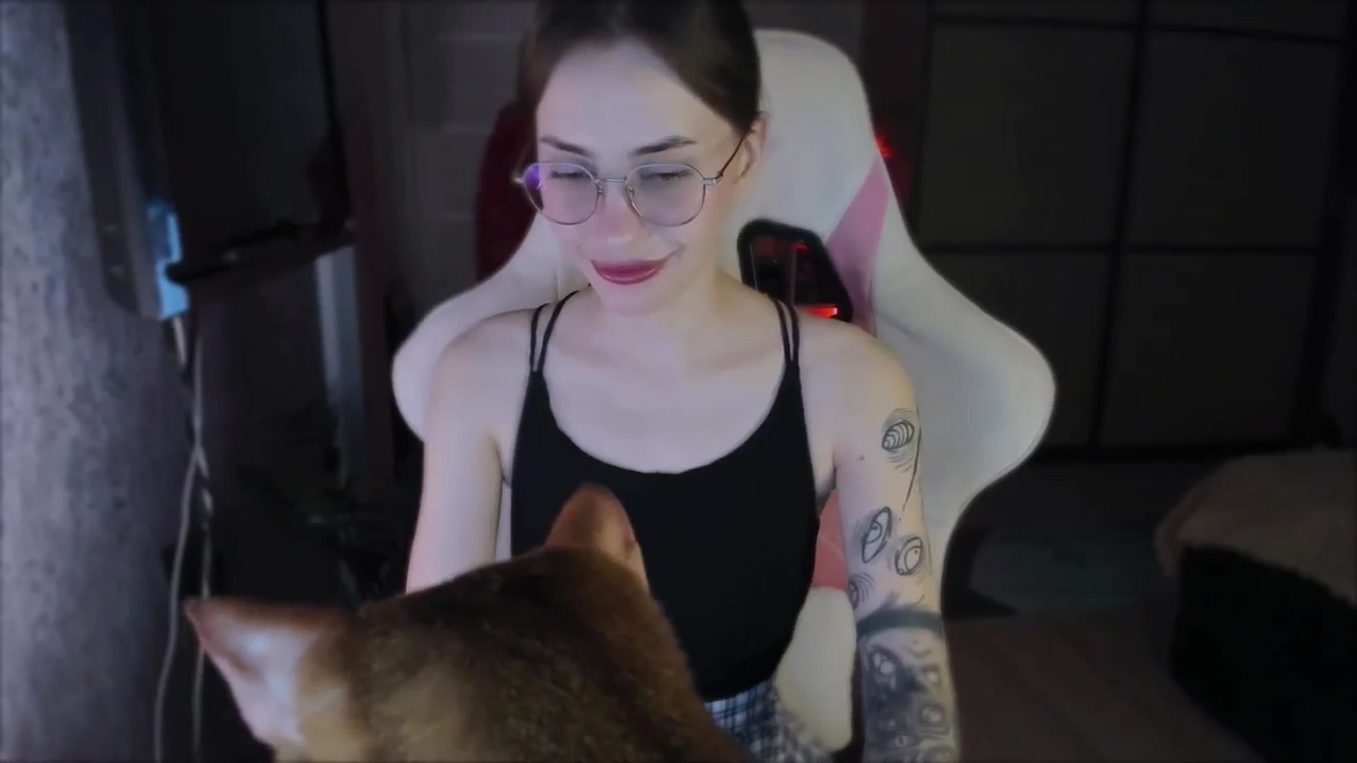 Gallery image thumbnail from Space_Eva's myfreecams stream on, 02/02/2024, 02:46 image 15 of 20