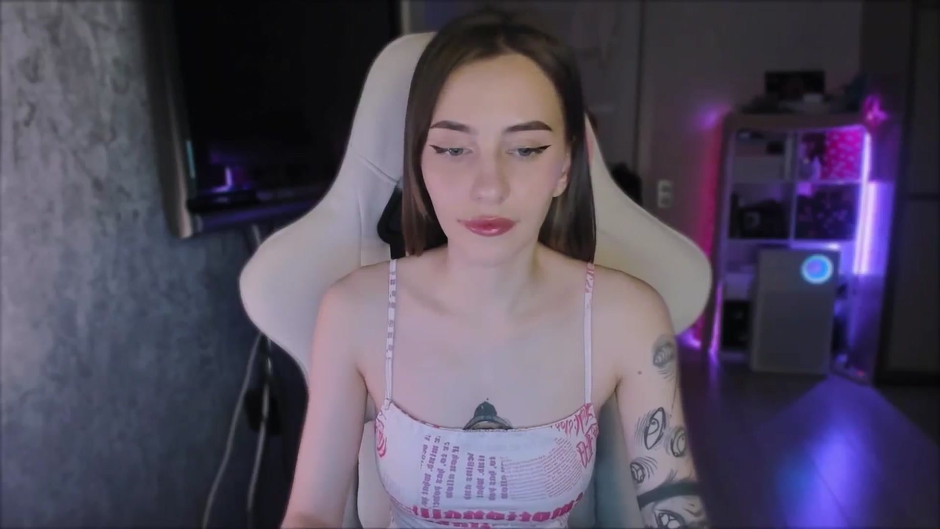 Gallery image thumbnail from Space_Eva's myfreecams stream on, 02/07/2024, 02:12 image 4 of 20