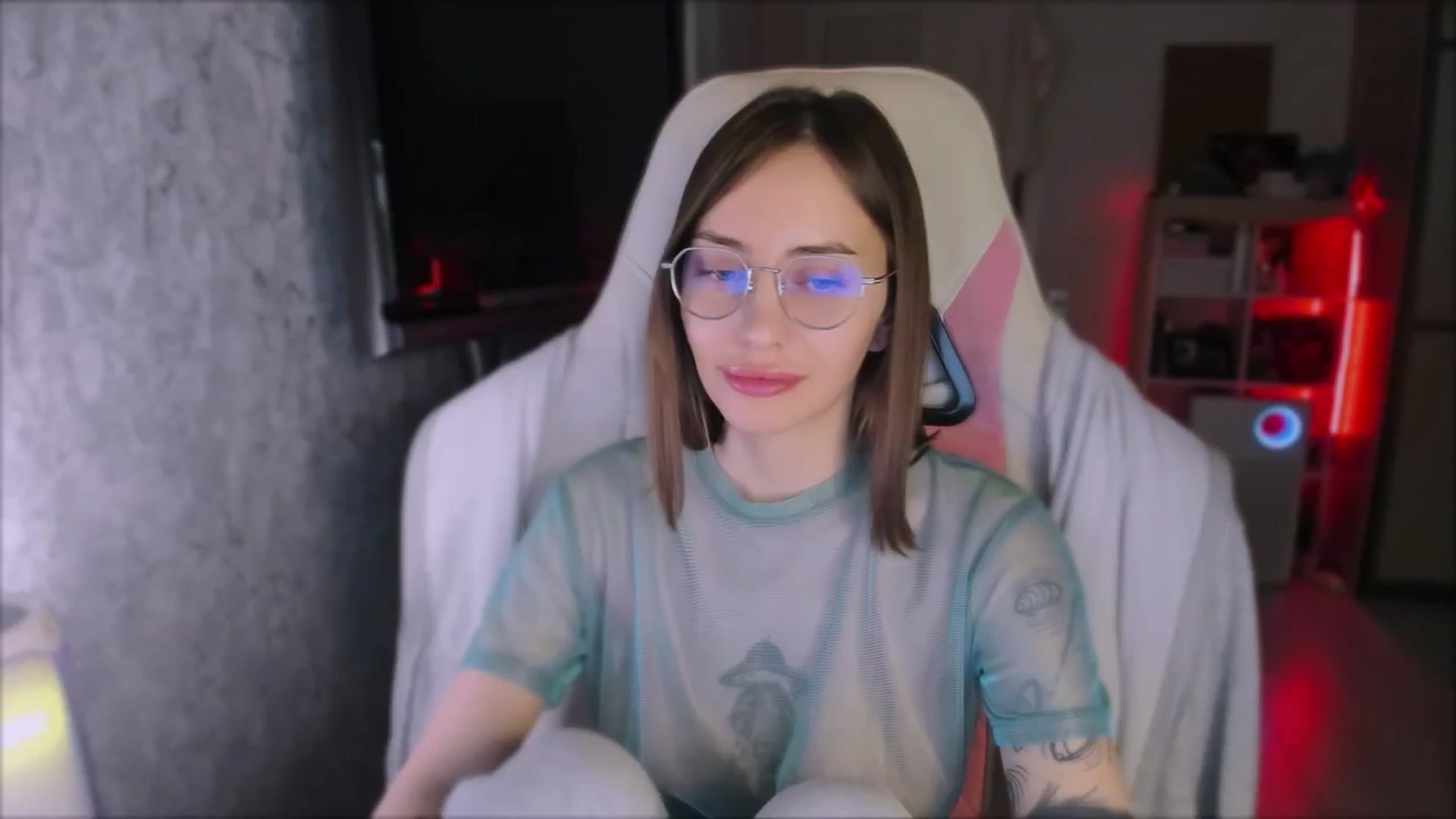 Gallery image thumbnail from Space_Eva's myfreecams stream on, 02/13/2024, 03:50 image 11 of 20