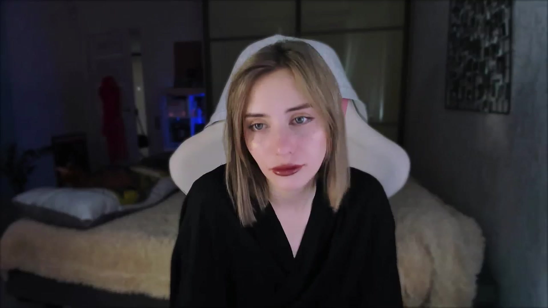 Gallery image thumbnail from Space_Eva's myfreecams stream on, 02/21/2024, 03:04 image 19 of 20