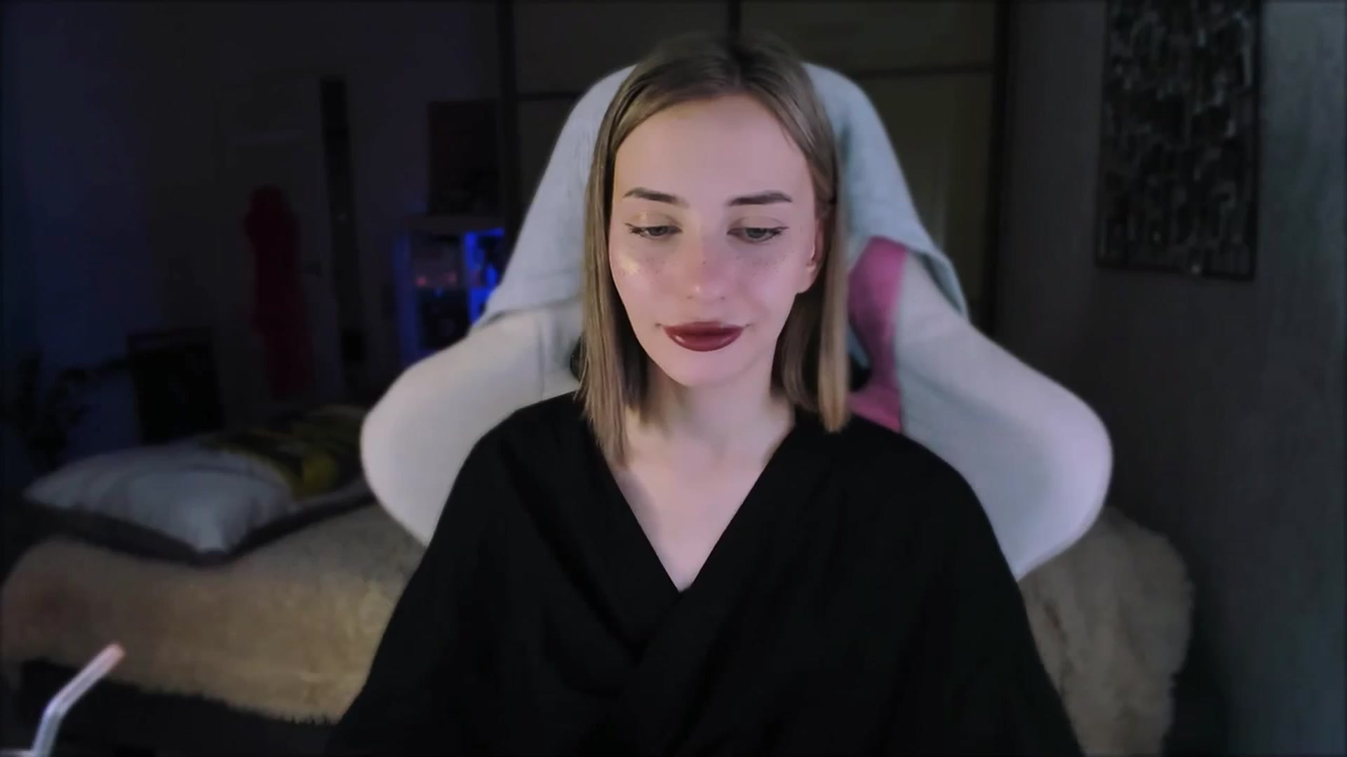 Gallery image thumbnail from Space_Eva's myfreecams stream on, 02/21/2024, 03:04 image 7 of 20
