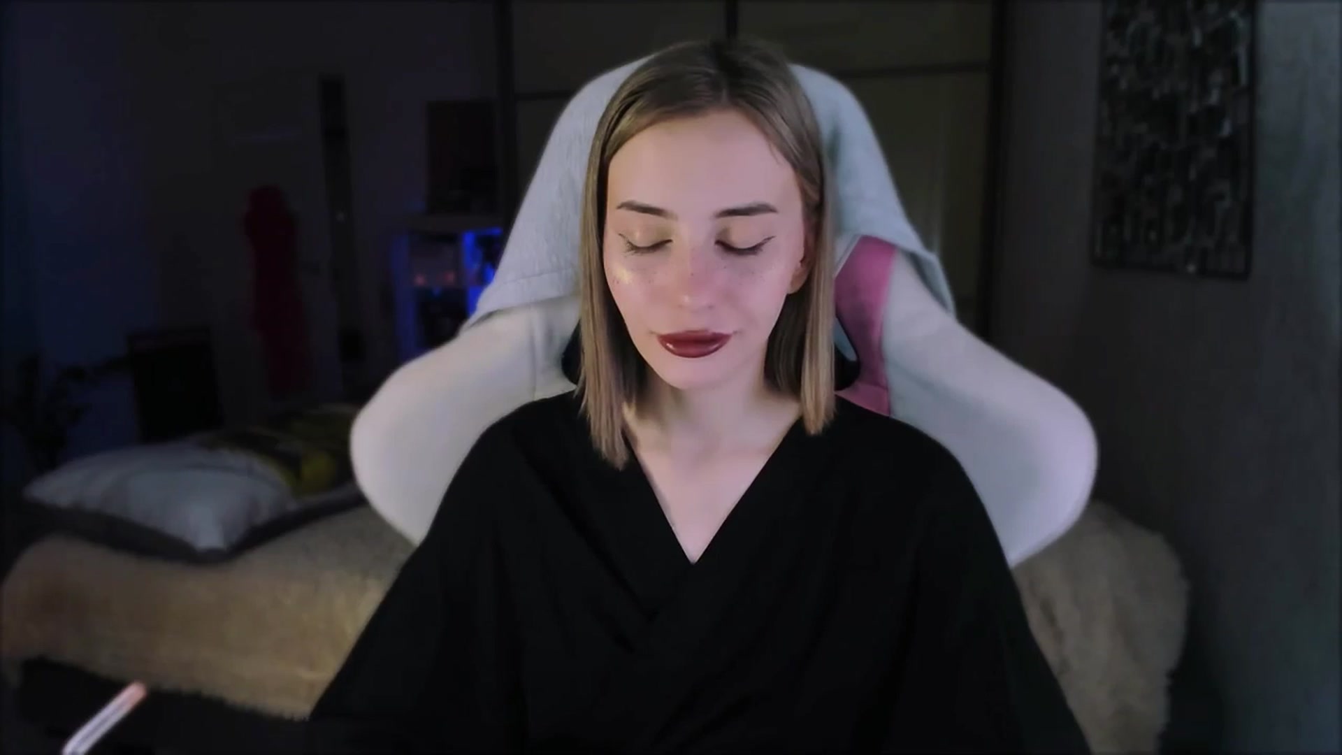 Gallery image thumbnail from Space_Eva's myfreecams stream on, 02/21/2024, 03:04 image 8 of 20