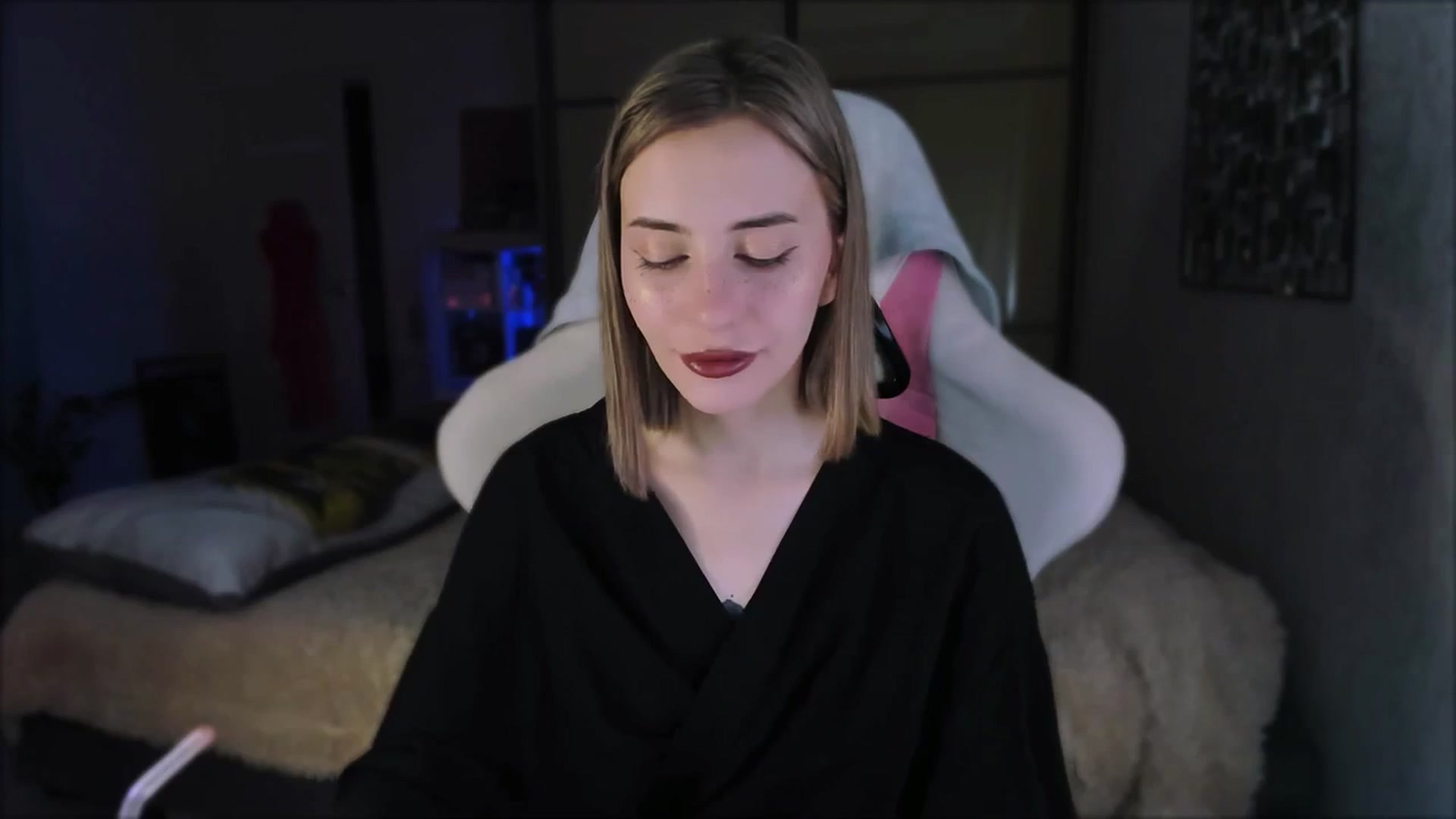 Gallery image thumbnail from Space_Eva's myfreecams stream on, 02/21/2024, 03:04 image 3 of 20