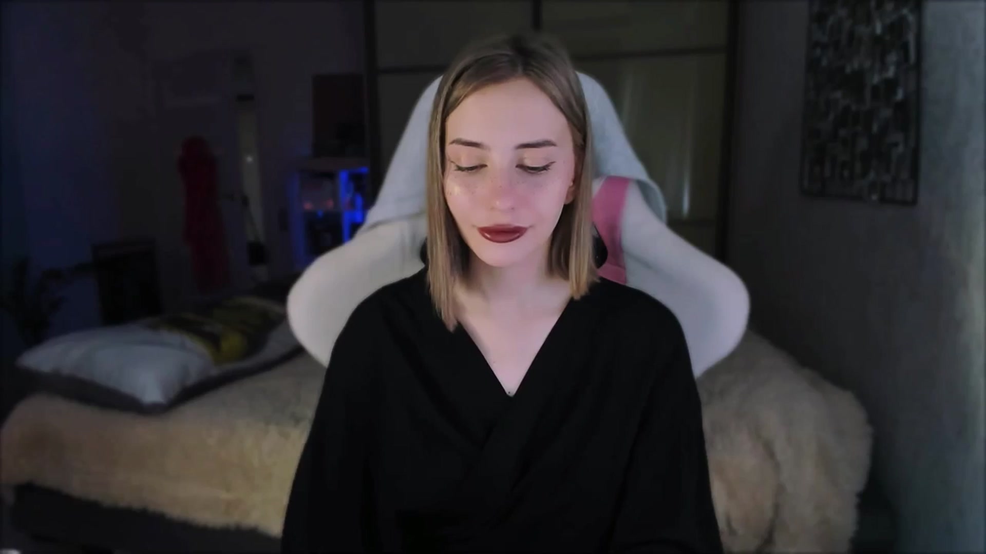 Gallery image thumbnail from Space_Eva's myfreecams stream on, 02/21/2024, 03:04 image 15 of 20