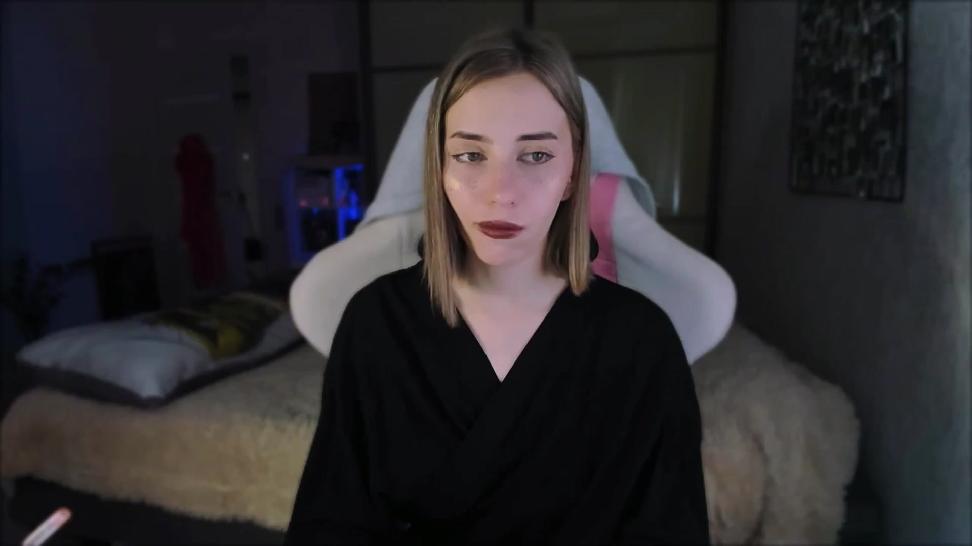 Gallery image thumbnail from Space_Eva's myfreecams stream on, 02/21/2024, 03:04 image 12 of 20