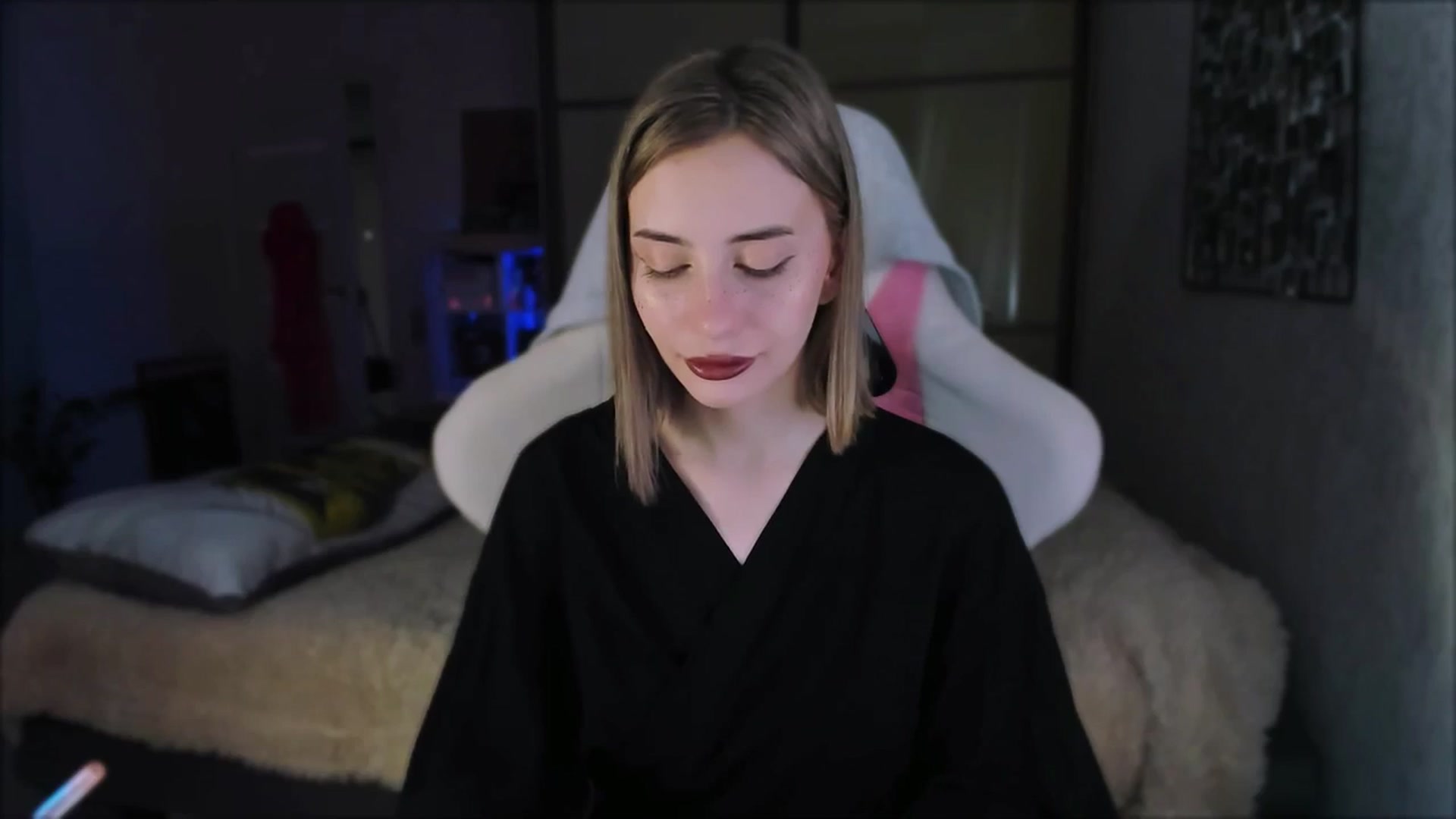 Gallery image thumbnail from Space_Eva's myfreecams stream on, 02/21/2024, 03:04 image 13 of 20