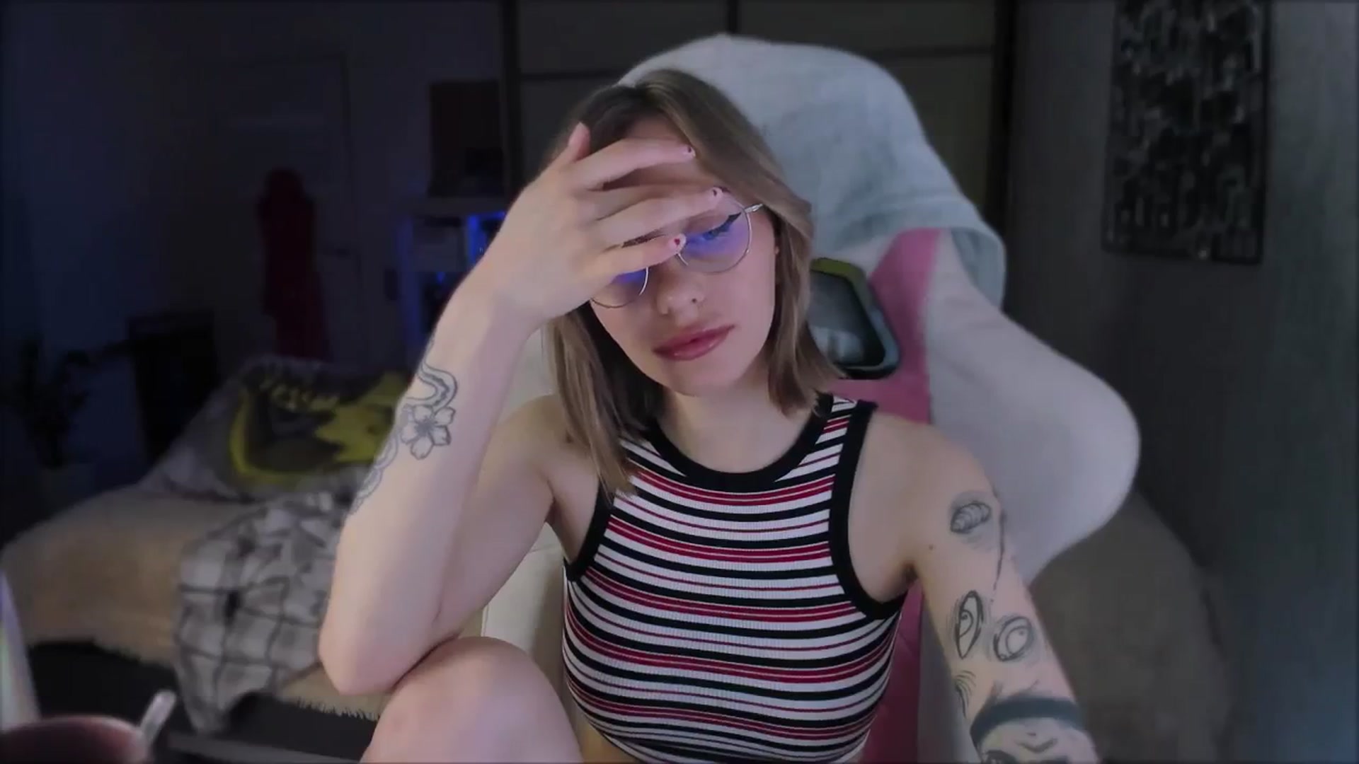 Gallery image thumbnail from Space_Eva's myfreecams stream on, 02/22/2024, 02:35 image 8 of 20