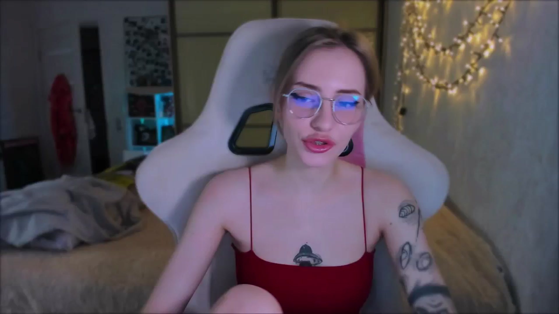 Gallery image thumbnail from Space_Eva's myfreecams stream on, 02/29/2024, 02:45 image 20 of 20
