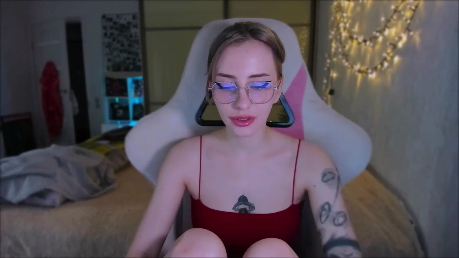 Gallery image thumbnail from Space_Eva's myfreecams stream on, 02/29/2024, 02:45 image 17 of 20