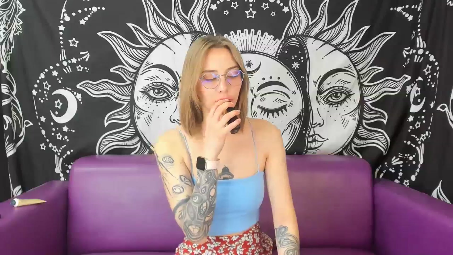 Gallery image thumbnail from Space_Eva's myfreecams stream on, 03/27/2024, 02:13 image 11 of 20