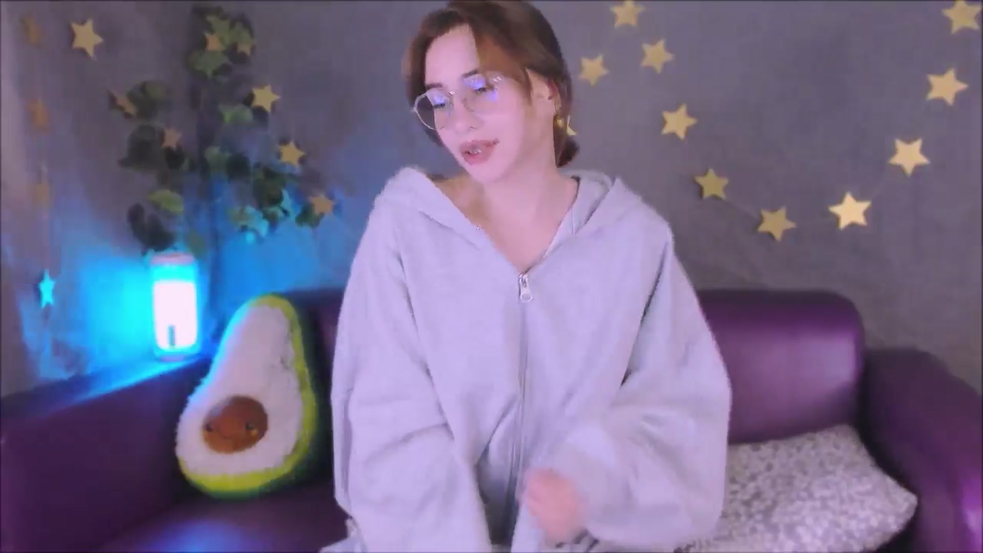 Gallery image thumbnail from Space_Eva's myfreecams stream on, 05/20/2024, 03:05 image 3 of 20