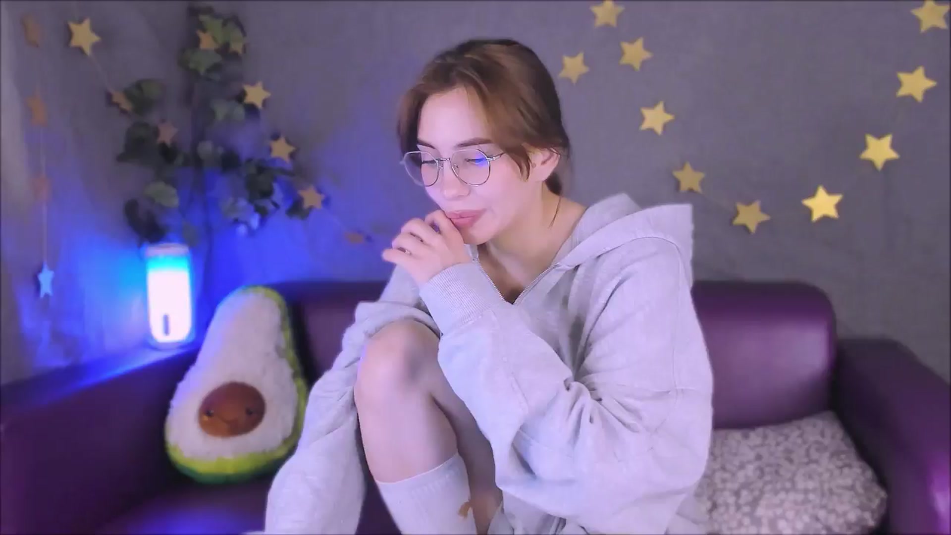Gallery image thumbnail from Space_Eva's myfreecams stream on, 05/20/2024, 03:05 image 11 of 20