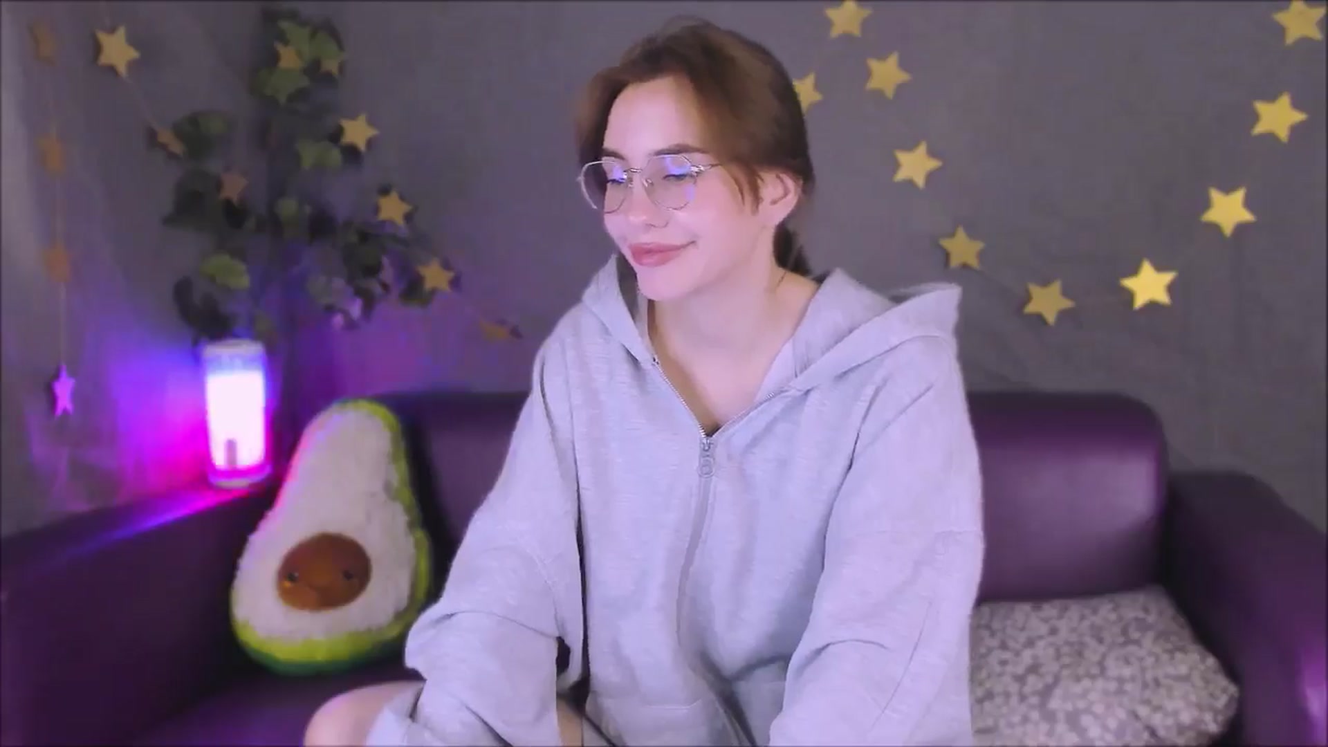Gallery image thumbnail from Space_Eva's myfreecams stream on, 05/20/2024, 03:05 image 9 of 20
