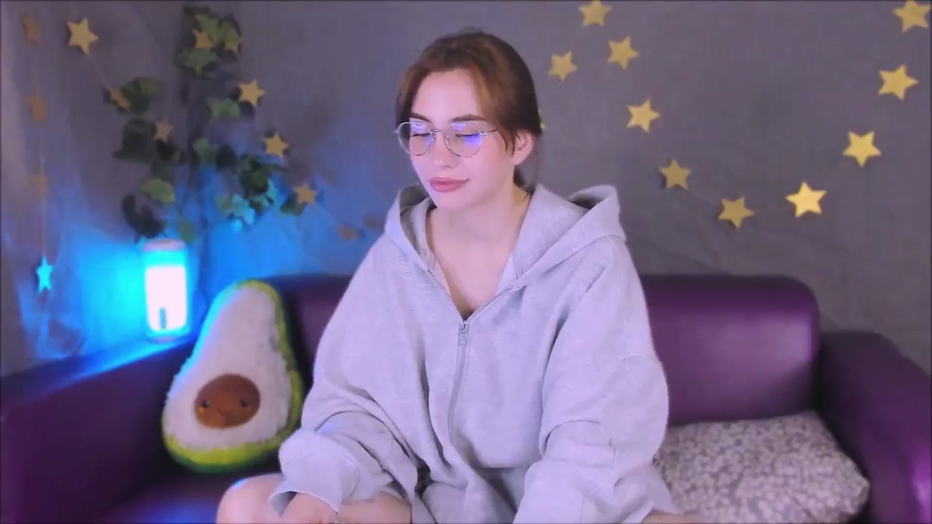 Gallery image thumbnail from Space_Eva's myfreecams stream on, 05/20/2024, 03:05 image 8 of 20