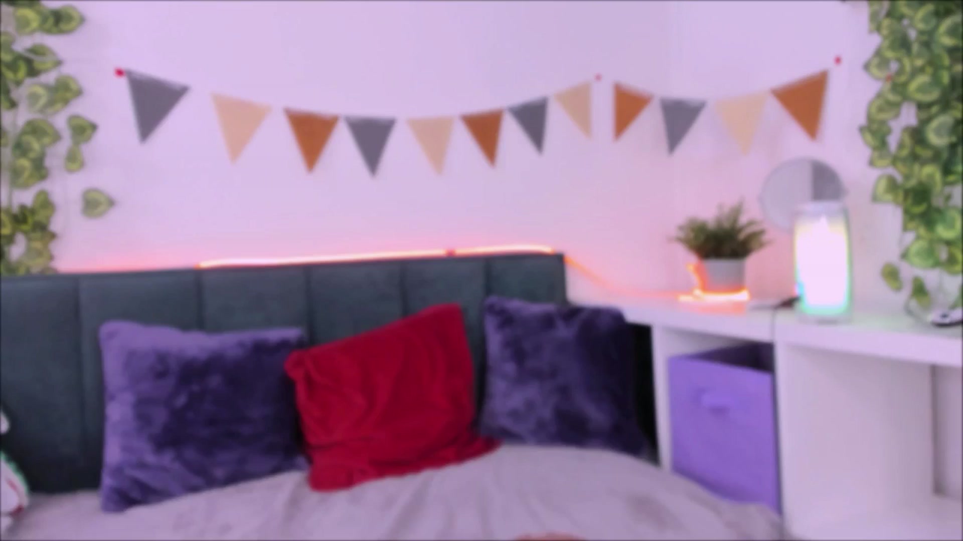 Gallery image thumbnail from Space_Eva's myfreecams stream on, 06/07/2024, 03:00 image 12 of 20