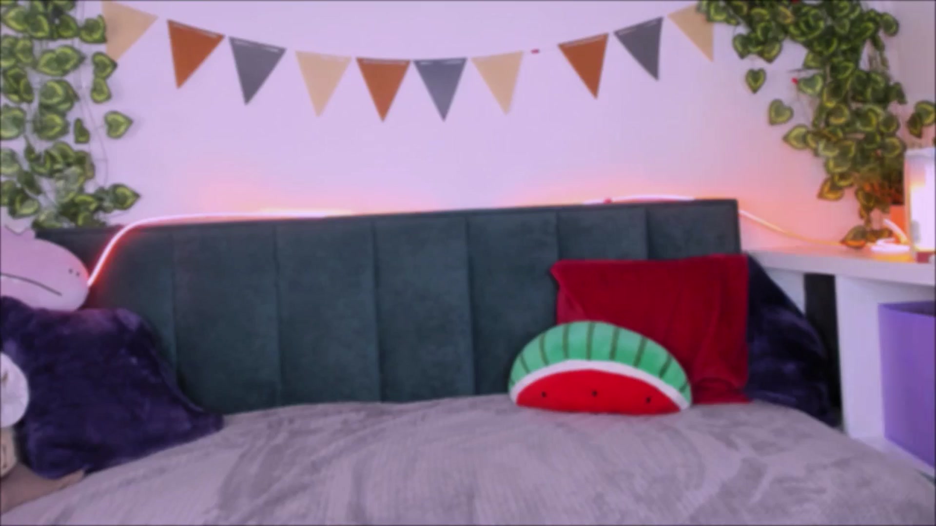 Gallery image thumbnail from Space_Eva's myfreecams stream on, 07/22/2024, 02:19 image 16 of 20