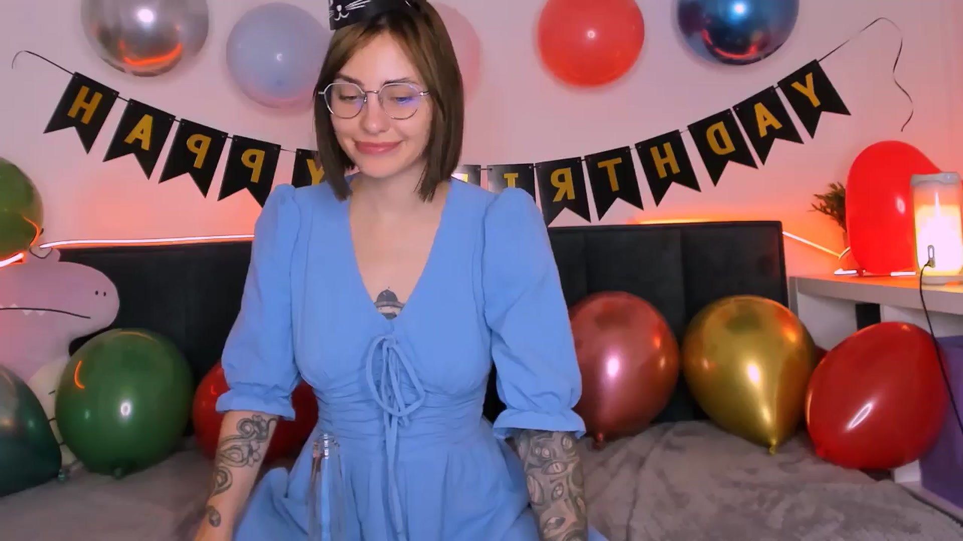Gallery image thumbnail from Space_Eva's myfreecams stream on, 08/04/2024, 03:06 image 11 of 20
