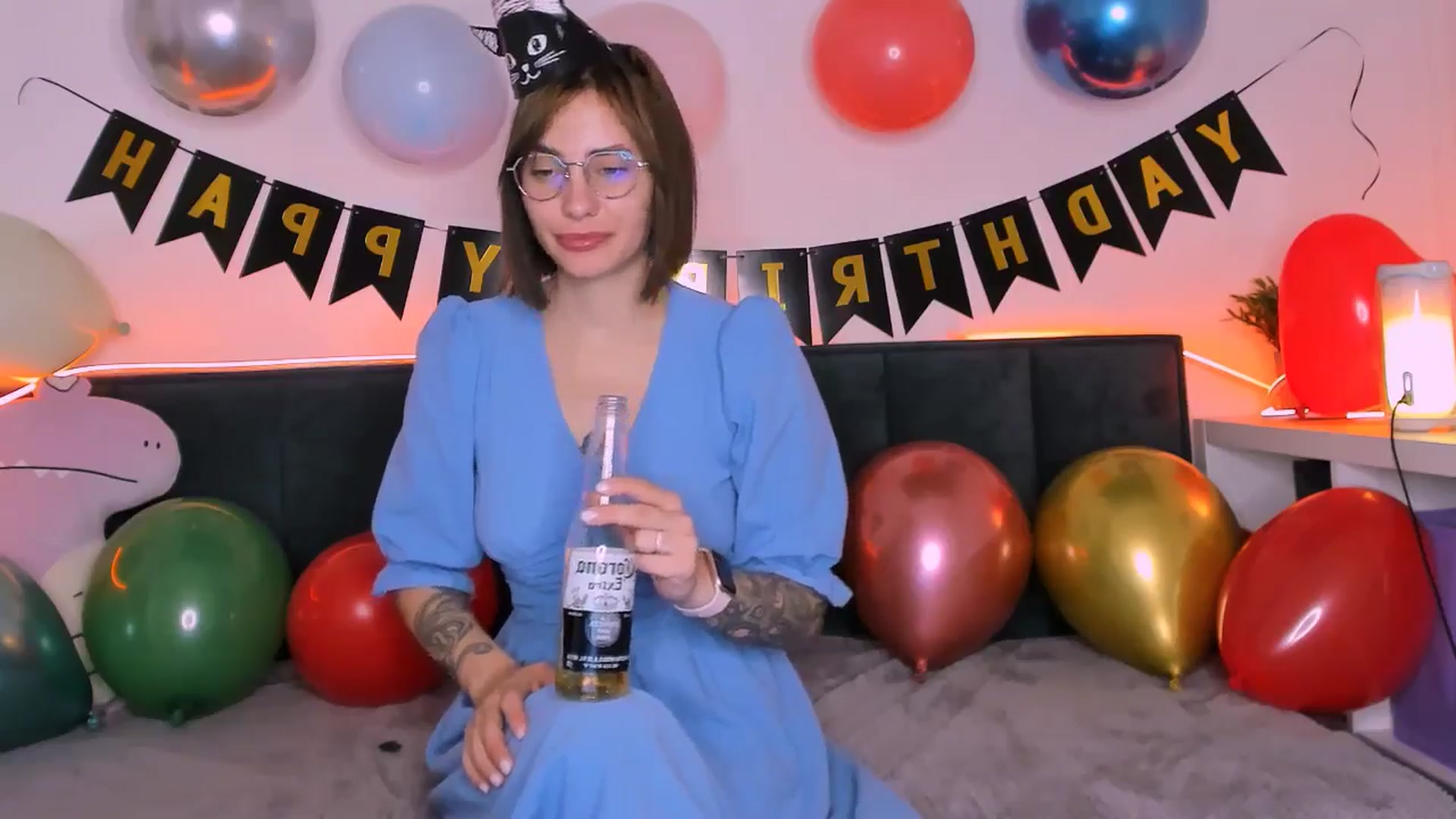Gallery image thumbnail from Space_Eva's myfreecams stream on, 08/04/2024, 03:06 image 17 of 20