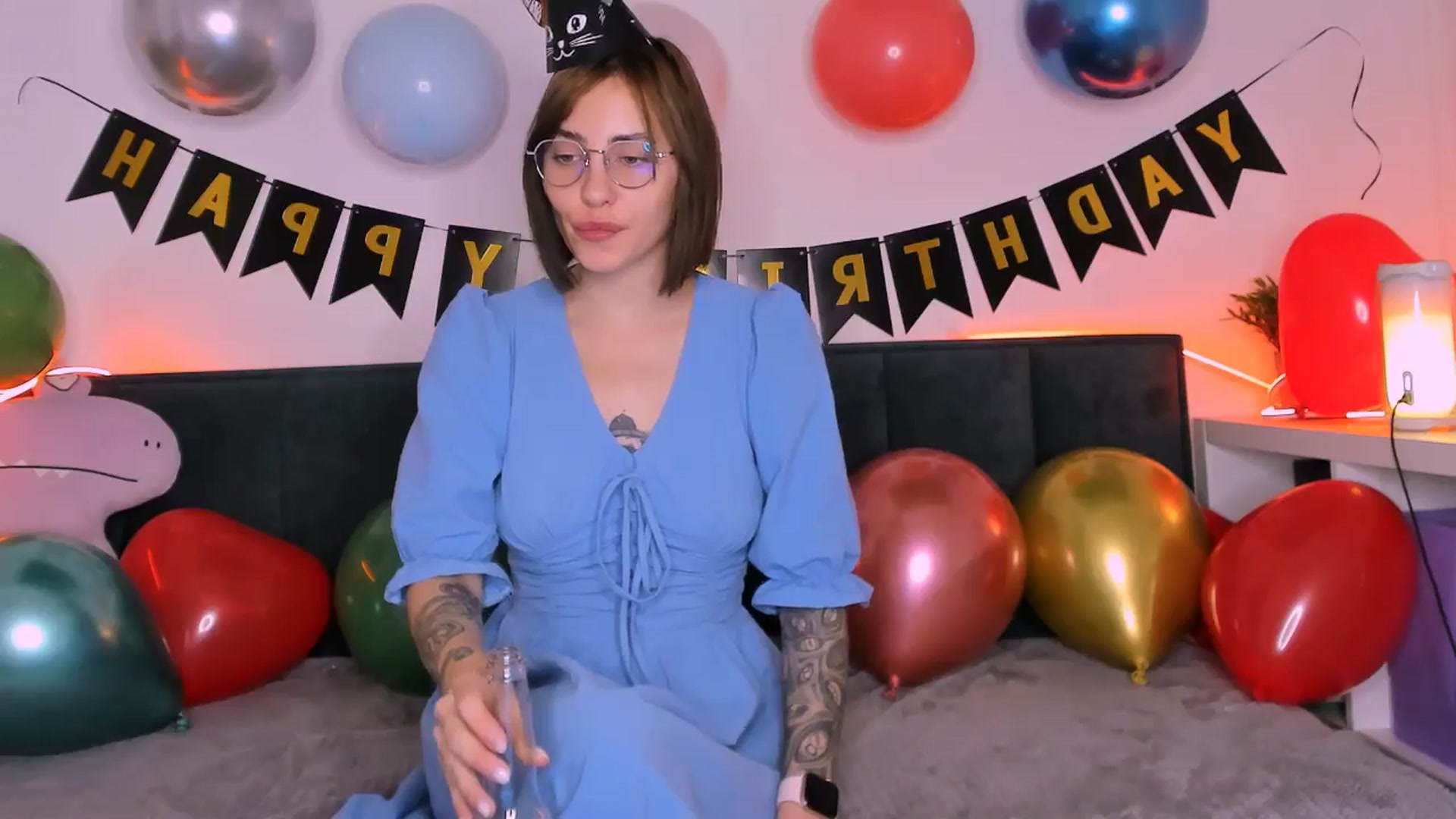 Gallery image thumbnail from Space_Eva's myfreecams stream on, 08/04/2024, 03:06 image 7 of 20