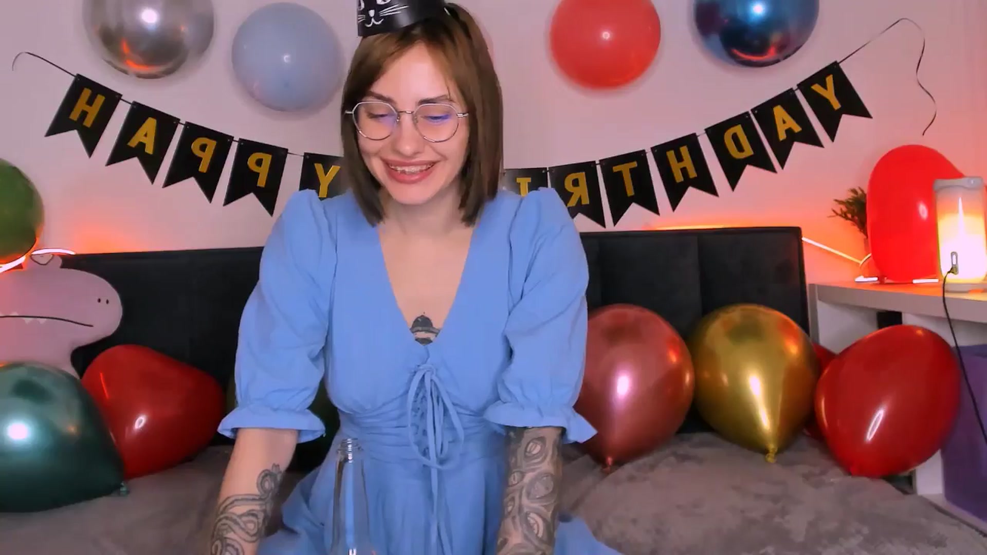 Gallery image thumbnail from Space_Eva's myfreecams stream on, 08/04/2024, 03:06 image 5 of 20