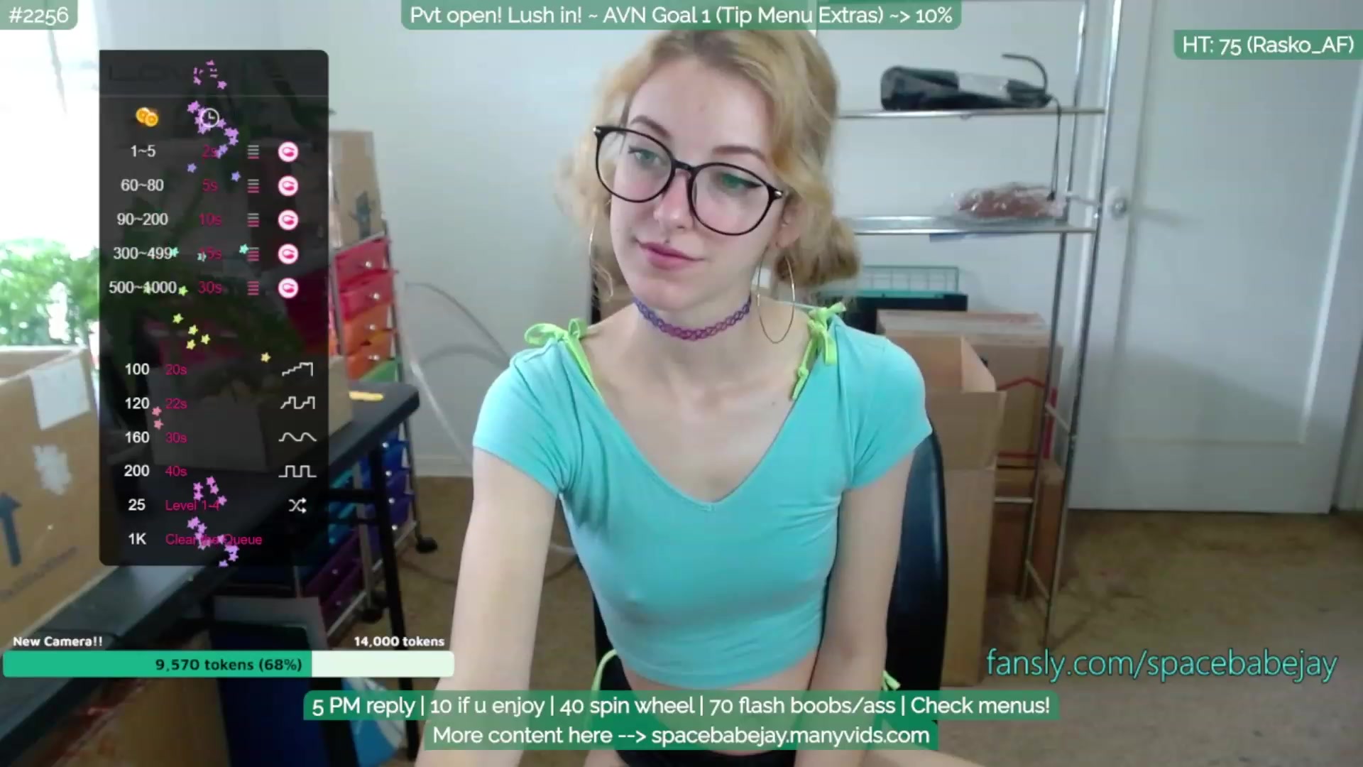 Gallery image thumbnail from Spacebabejay's myfreecams stream on, 11/23/2022, 15:51 image 12 of 20