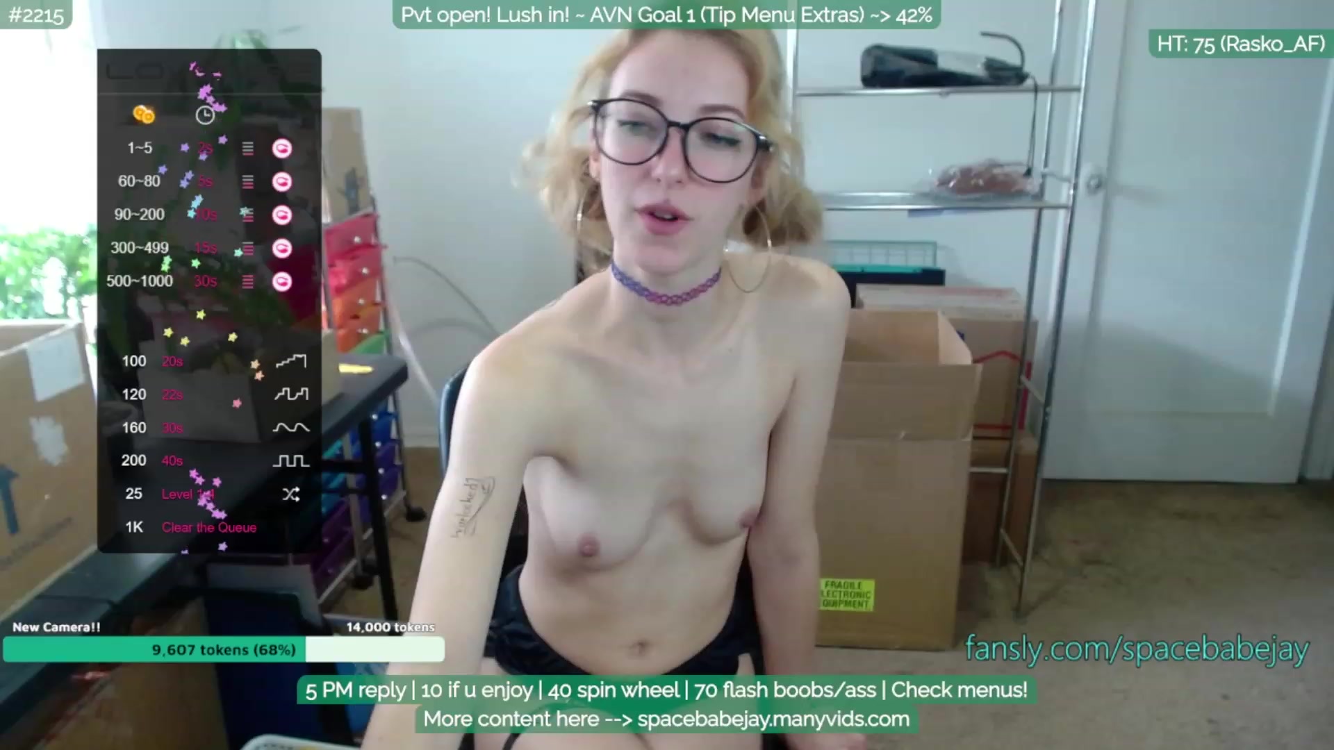 Gallery image thumbnail from Spacebabejay's myfreecams stream on, 11/23/2022, 16:59 image 14 of 20