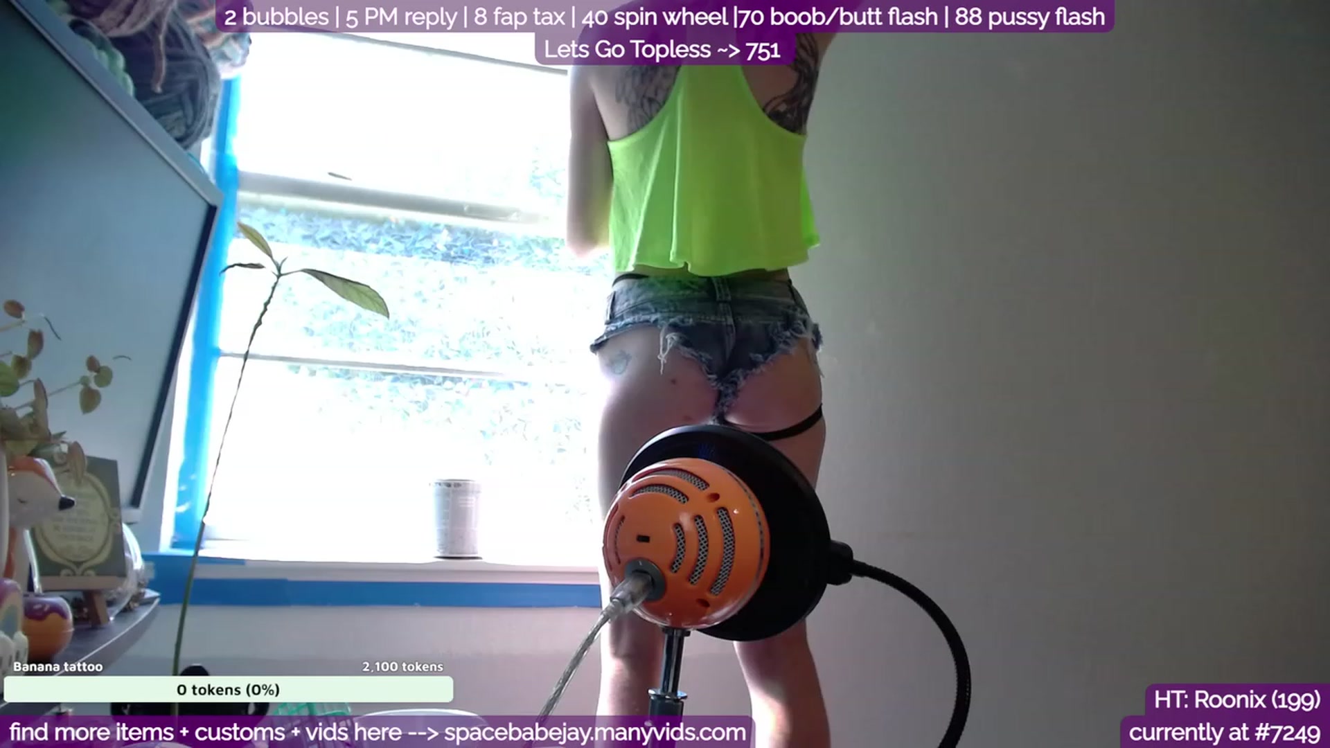 Gallery image thumbnail from Spacebabejay's myfreecams stream on, 08/08/2023, 21:03 image 13 of 20