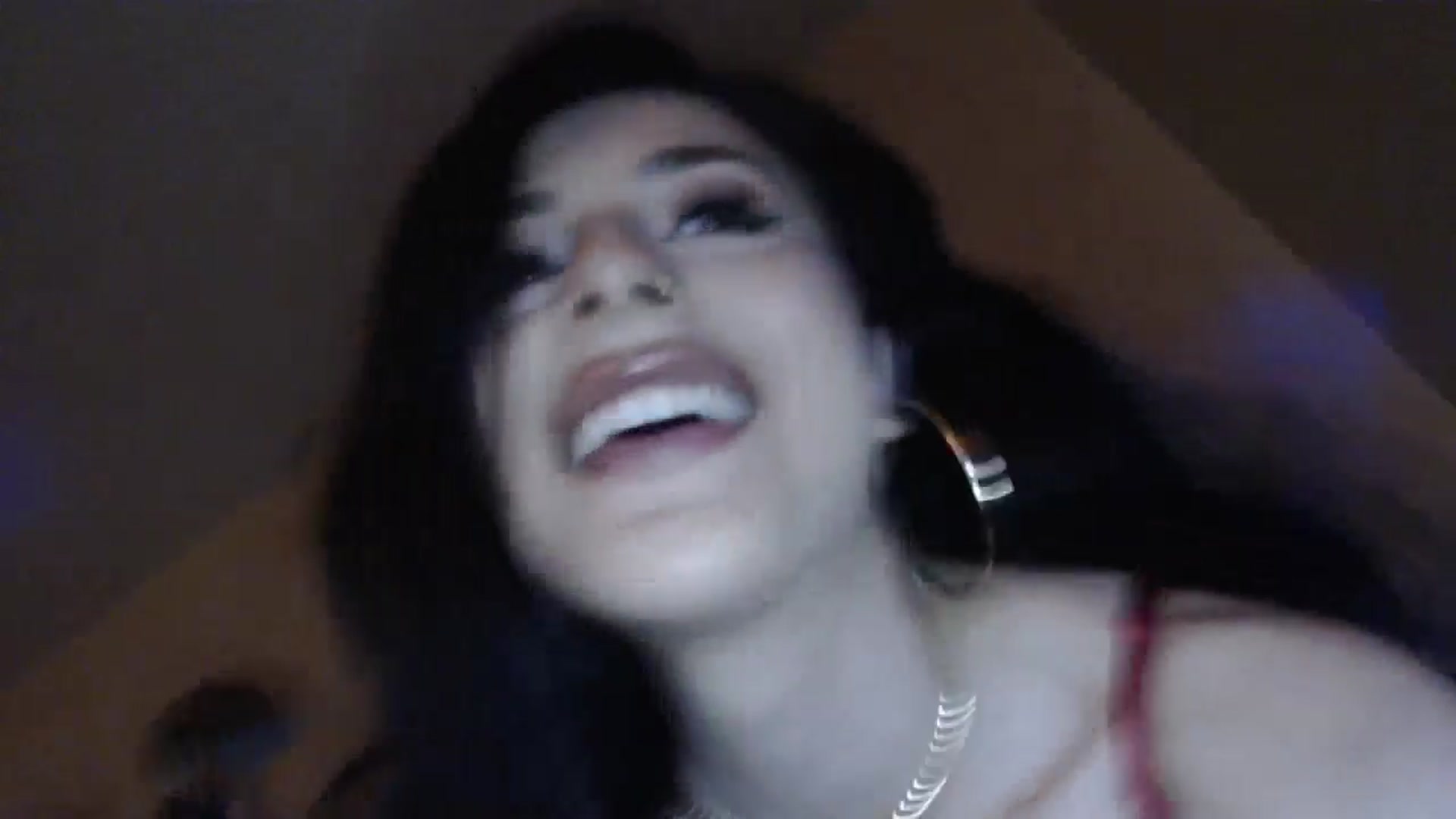 Gallery image thumbnail from SpanishKittyy's myfreecams stream on, 07/25/2024, 10:07 image 12 of 20