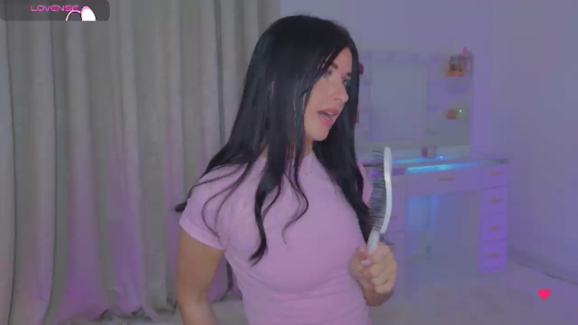 Gallery image thumbnail from Spanks_Wife's myfreecams stream on, 06/08/2026, 23:32 image 6 of 20