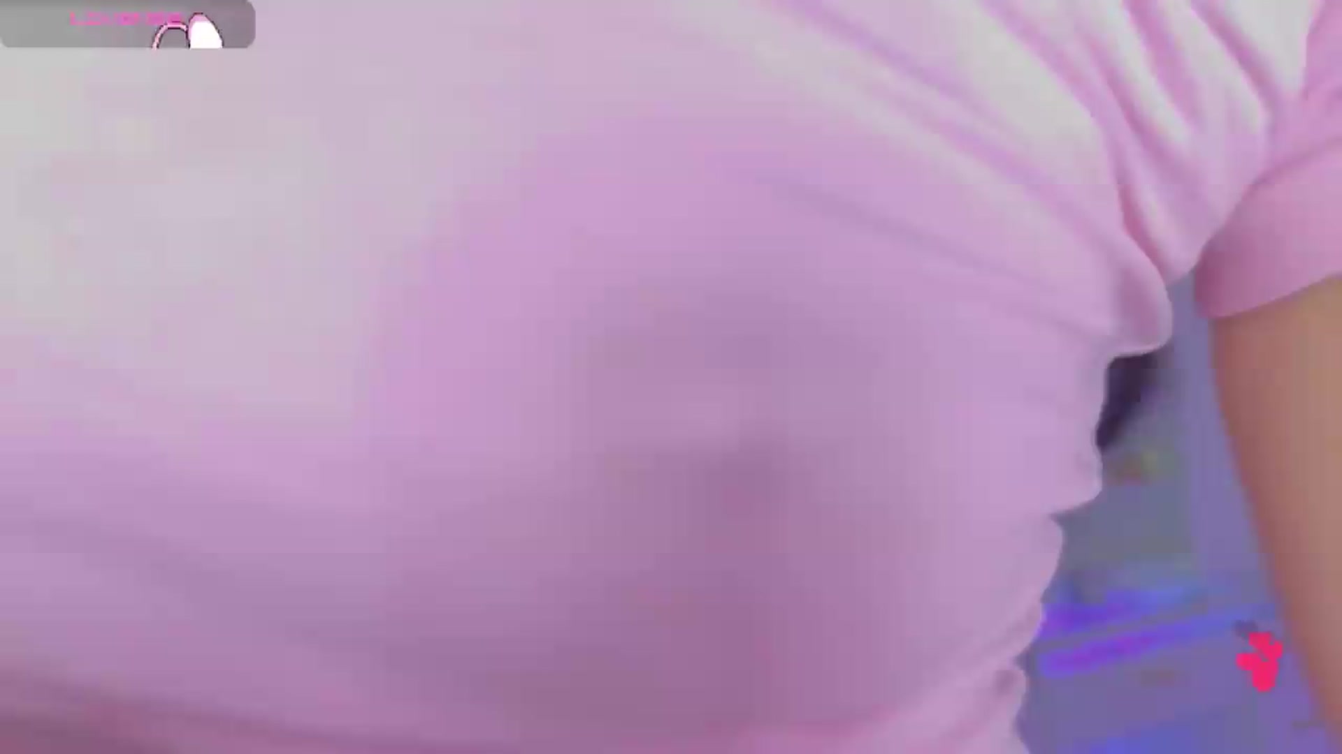 Gallery image thumbnail from Spanks_Wife's myfreecams stream on, 06/08/2026, 23:32 image 17 of 20