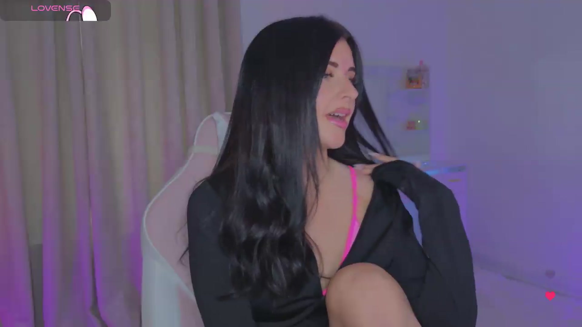 Gallery image thumbnail from Spanks_Wife's myfreecams stream on, 06/09/2026, 16:00 image 6 of 20