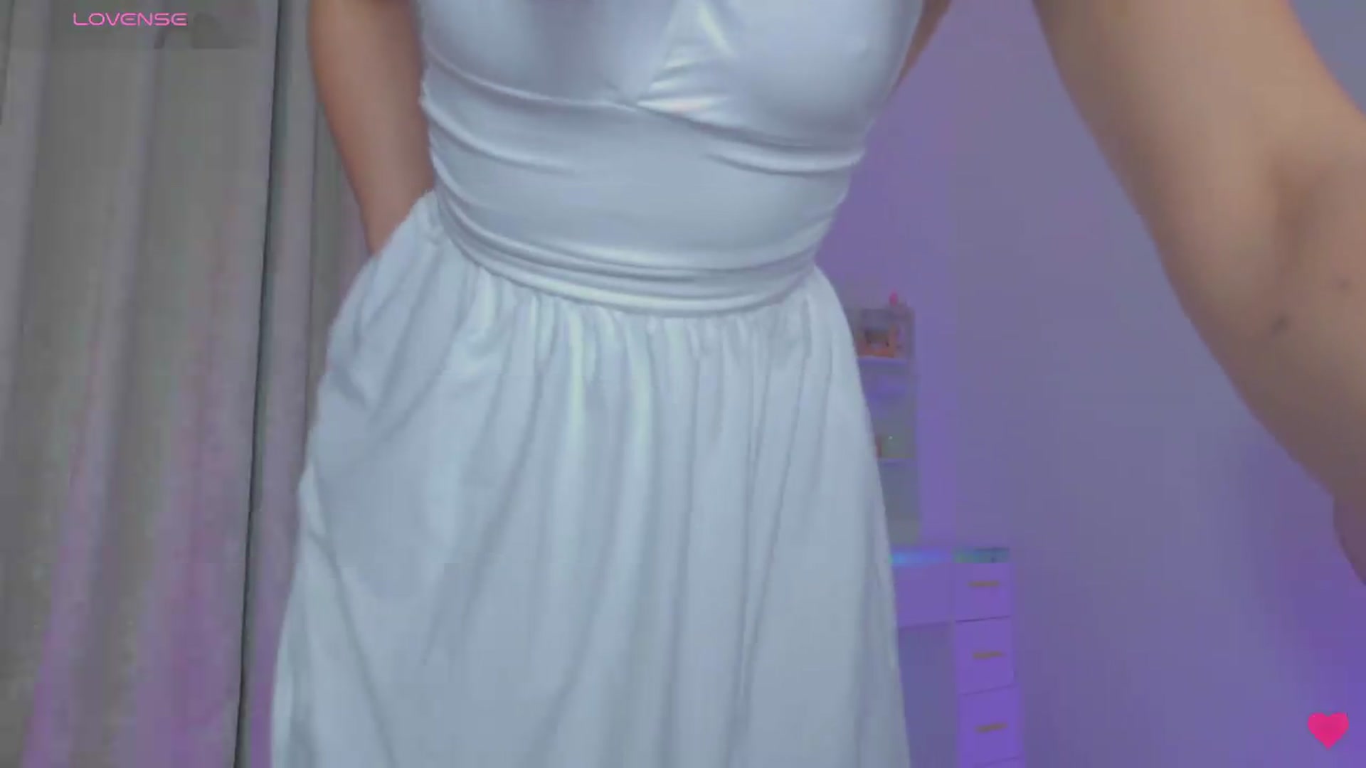 Gallery image thumbnail from Spanks_Wife's myfreecams stream on, 06/10/2026, 23:46 image 17 of 20