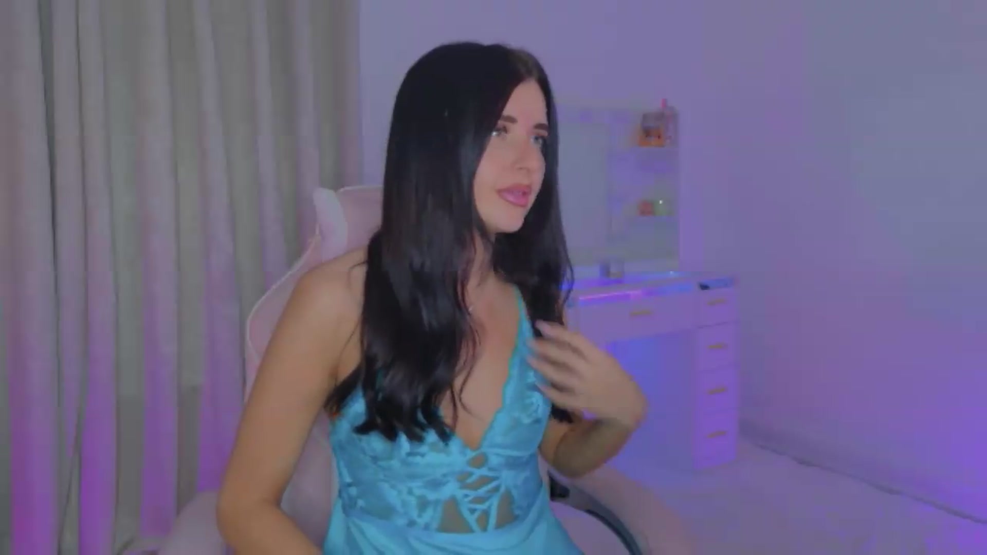 Gallery image thumbnail from Spanks_Wife's myfreecams stream on, 06/12/2026, 17:44 image 8 of 20