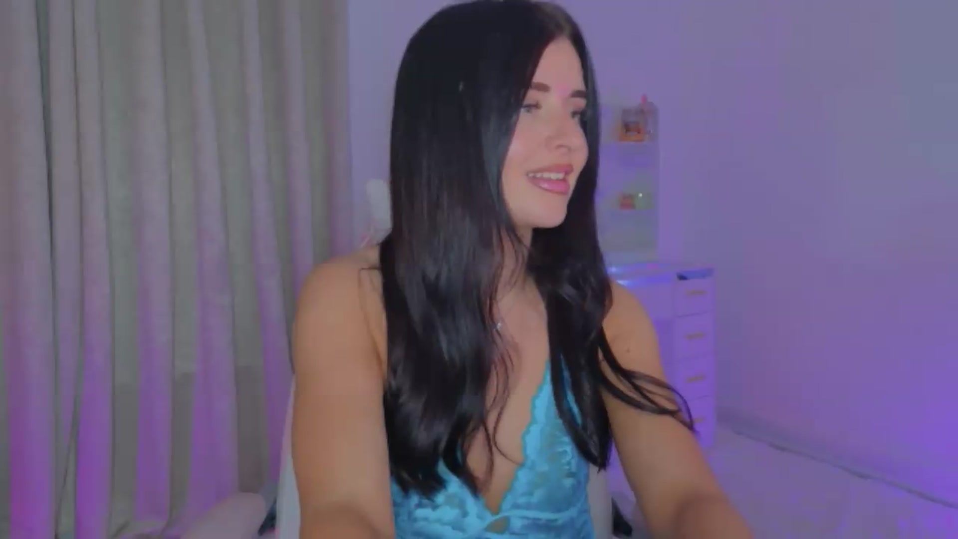 Gallery image thumbnail from Spanks_Wife's myfreecams stream on, 06/12/2026, 17:44 image 10 of 20