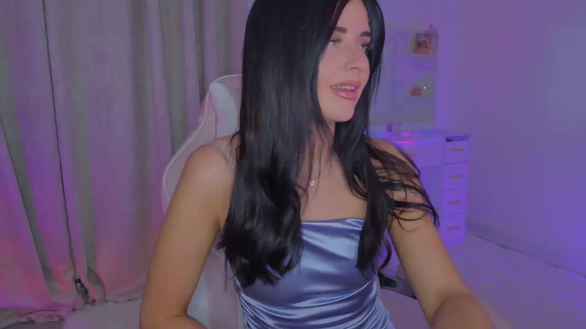 Gallery image thumbnail from Spanks_Wife's myfreecams stream on, 06/12/2026, 22:52 image 1 of 20