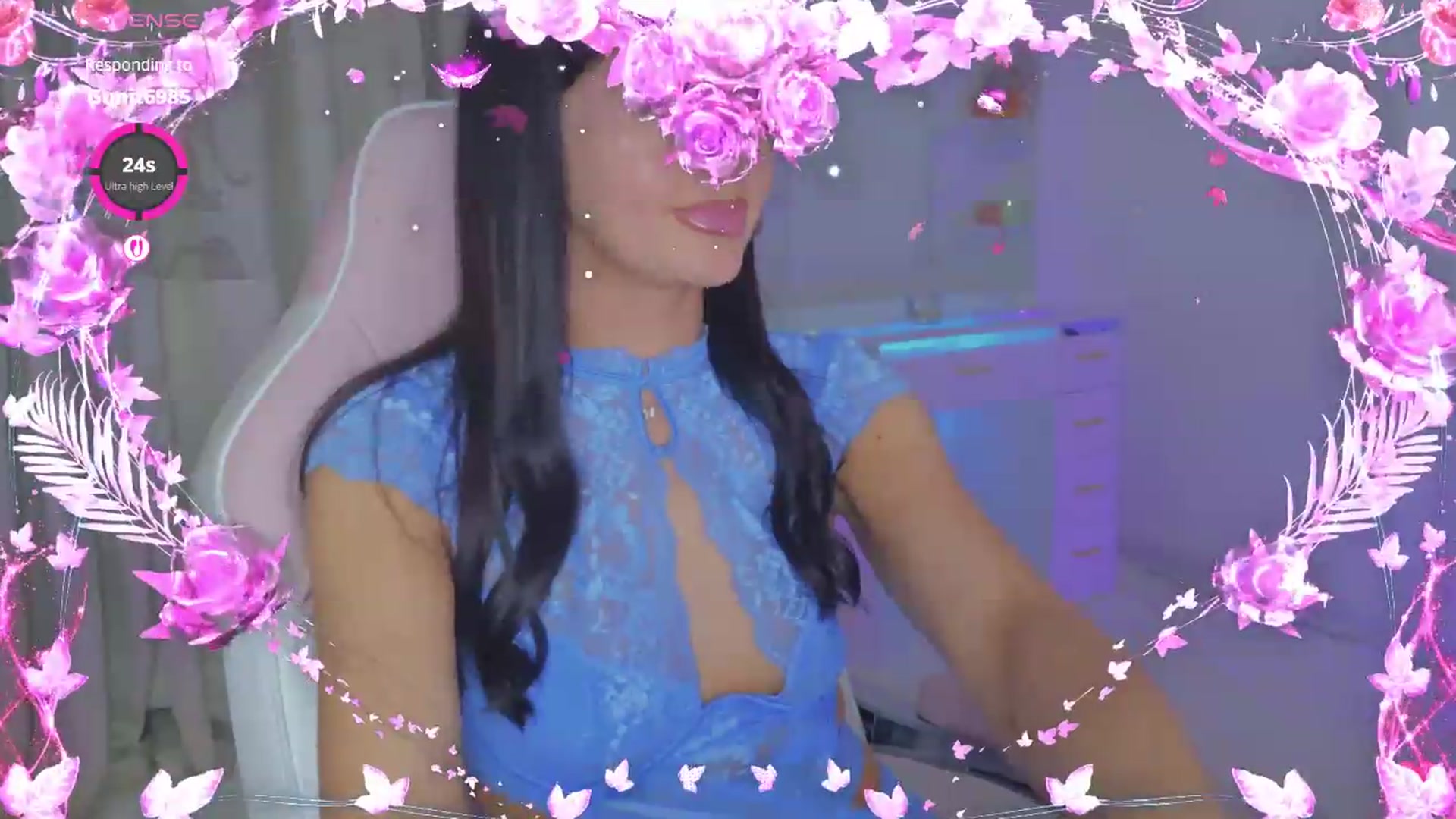 Gallery image thumbnail from Spanks_Wife's myfreecams stream on, 06/14/2026, 18:12 image 11 of 20