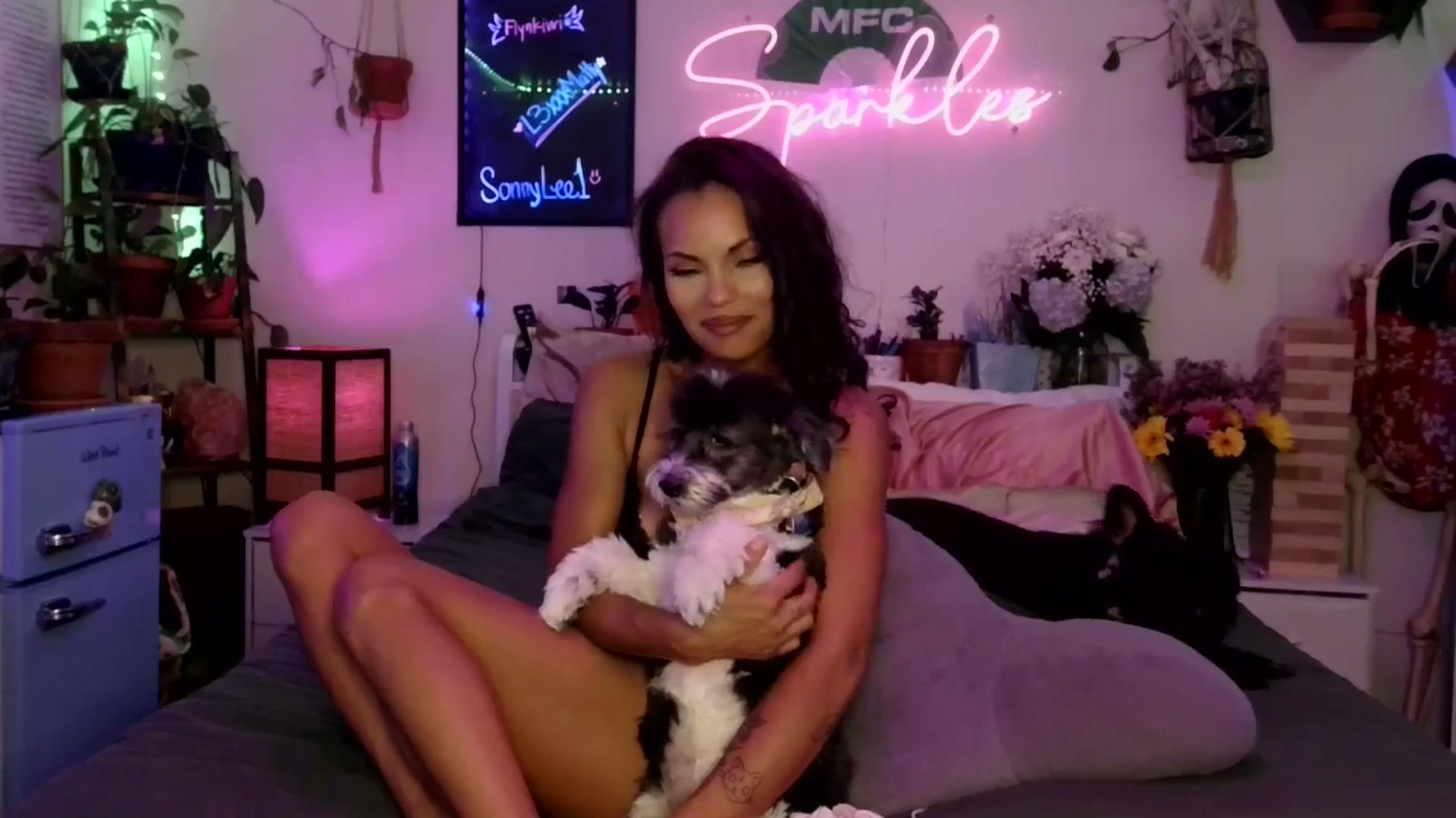 Gallery image thumbnail from Sparkl3s_BDay's myfreecams stream on, 09/11/2025, 11:42 image 13 of 20