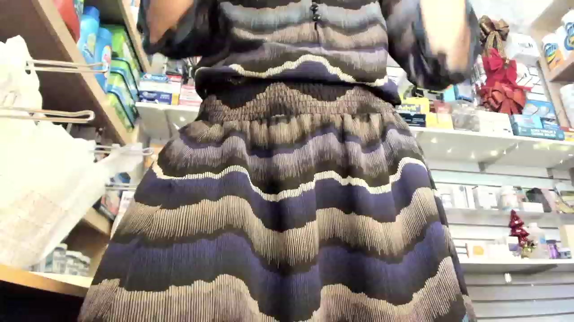 Gallery image thumbnail from SparkleLuLu's myfreecams stream on, 12/23/2022, 20:48 image 16 of 20
