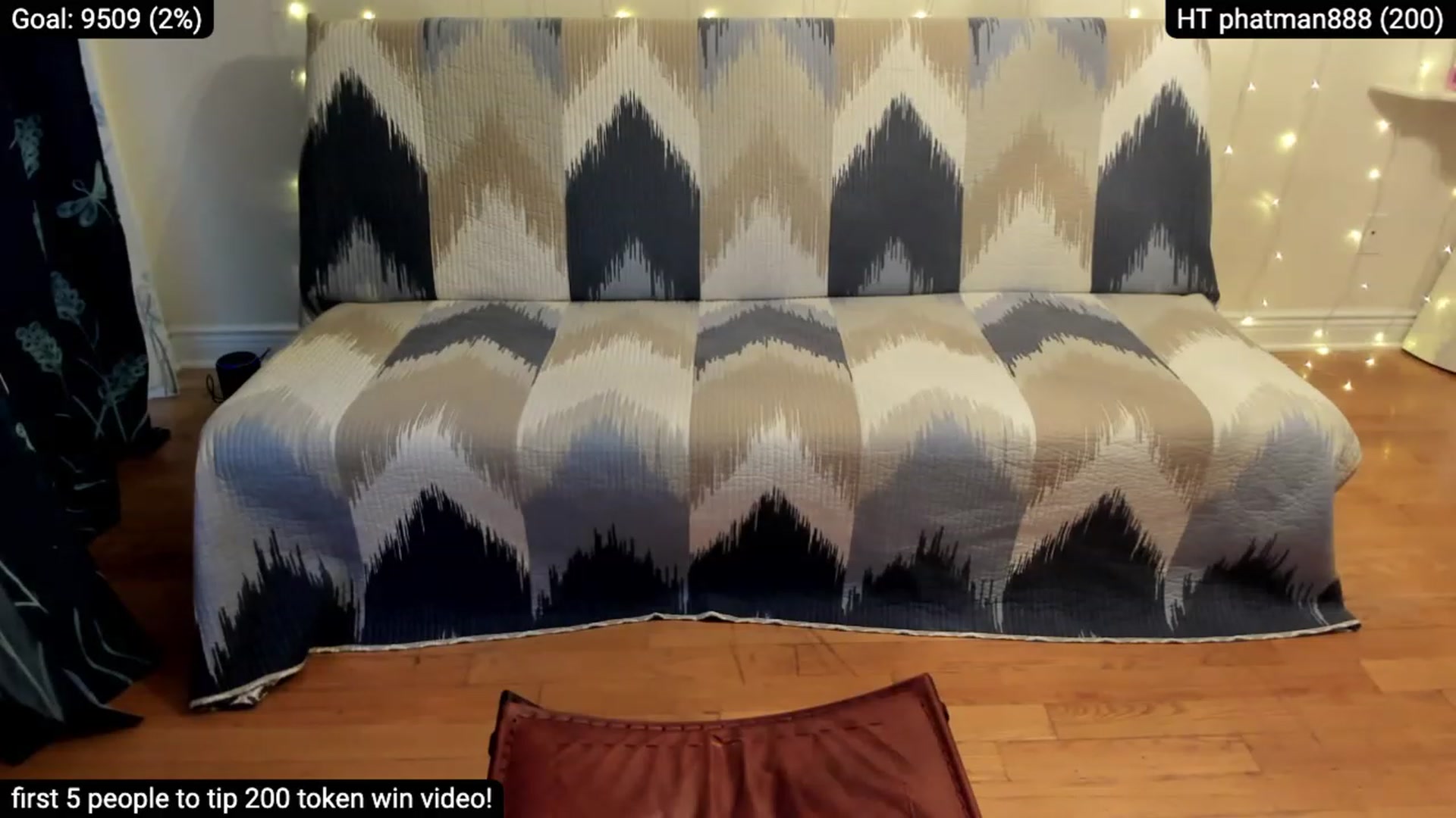 Gallery image thumbnail from SparkleLuLu's myfreecams stream on, 01/06/2023, 22:07 image 15 of 20