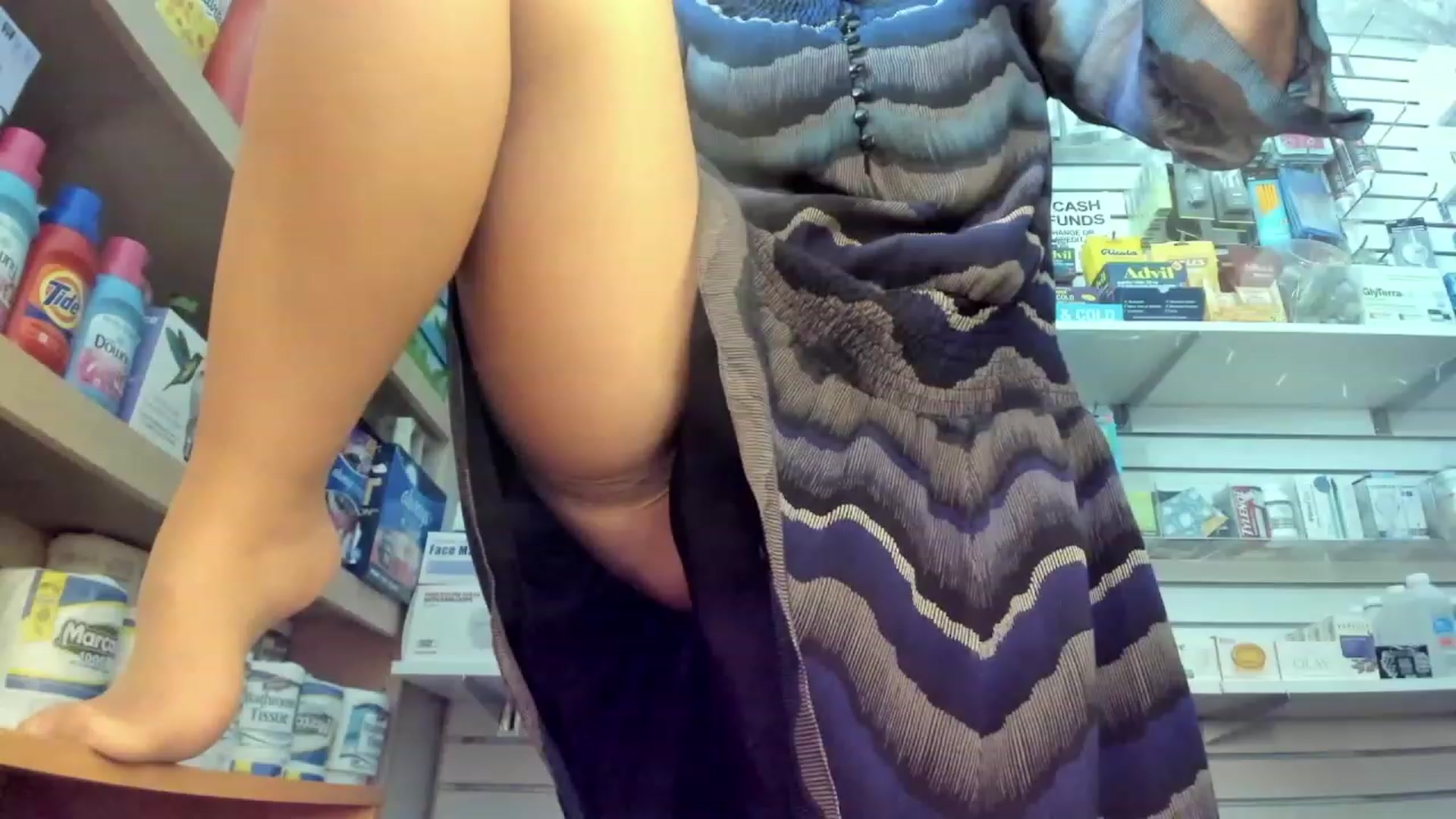 Gallery image thumbnail from SparkleLuLu's myfreecams stream on, 01/30/2023, 20:10 image 12 of 20