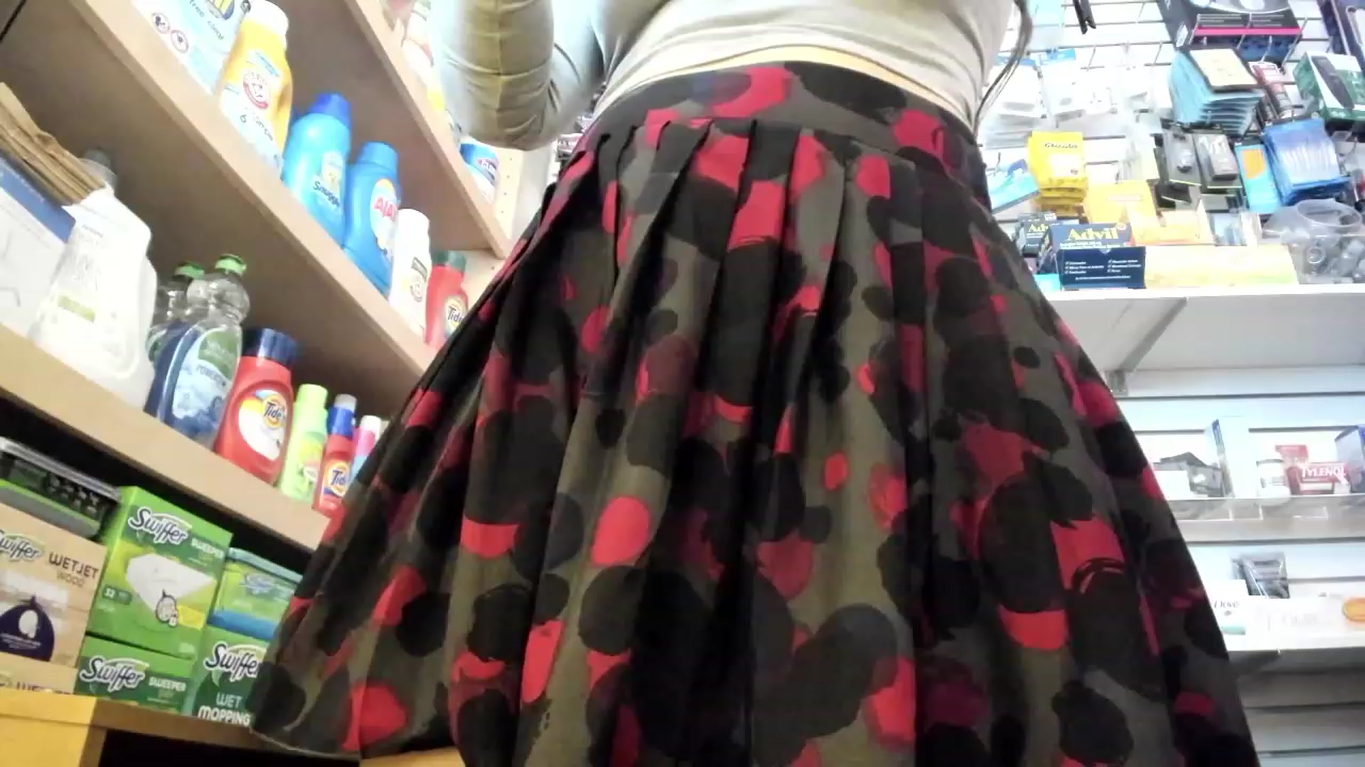 Gallery image thumbnail from SparkleLuLu's myfreecams stream on, 07/19/2023, 15:28 image 6 of 20