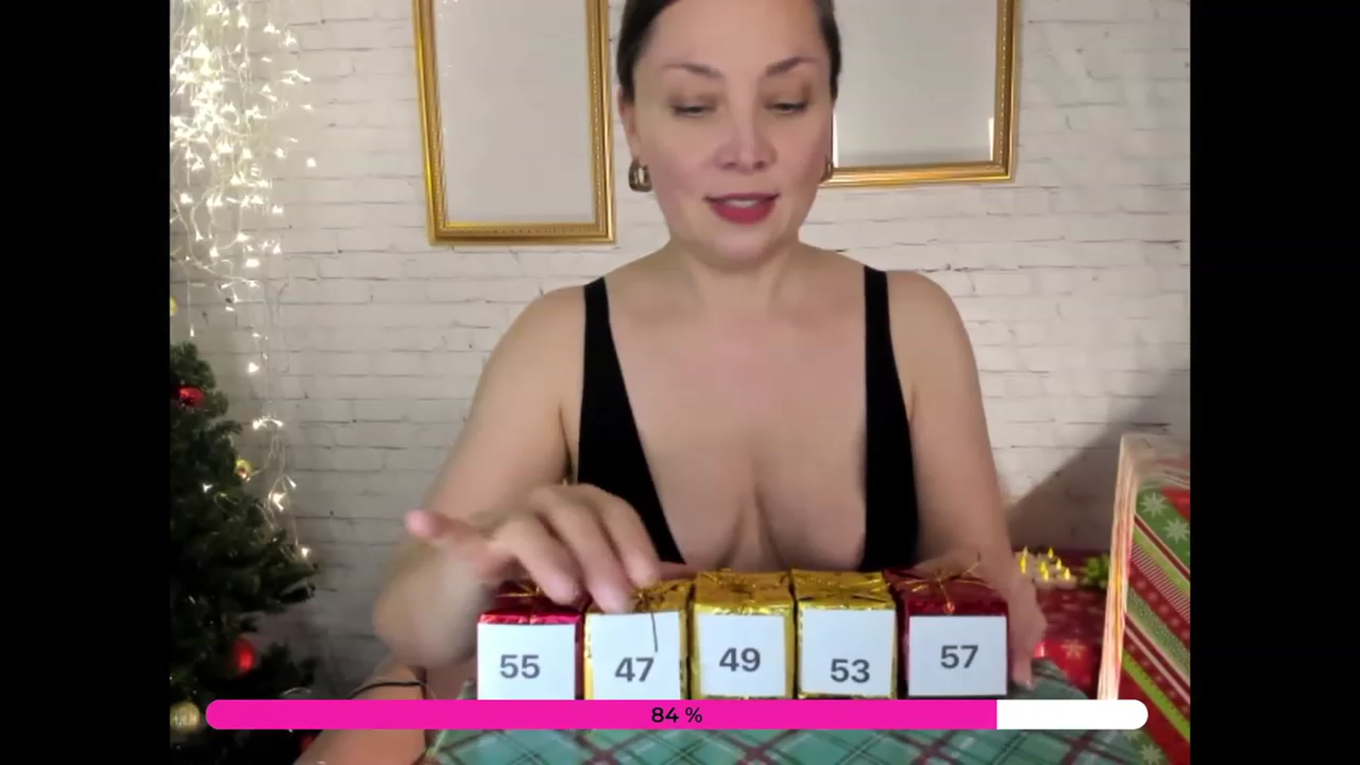Gallery image thumbnail from SparkleLuLu's myfreecams stream on, 12/29/2023, 24:59 image 2 of 20