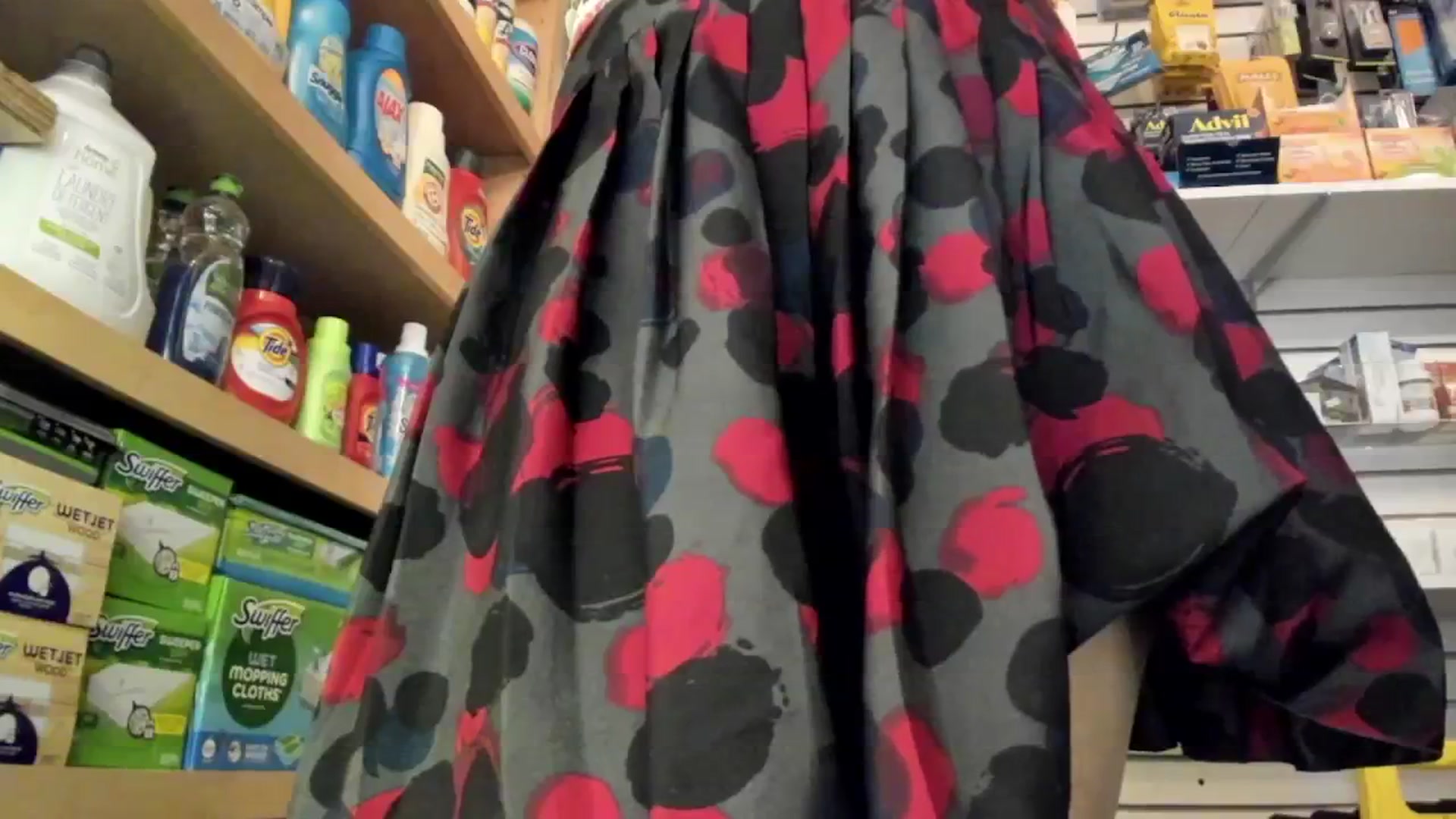 Gallery image thumbnail from SparkleLuLu's myfreecams stream on, 06/23/2024, 23:53 image 17 of 20