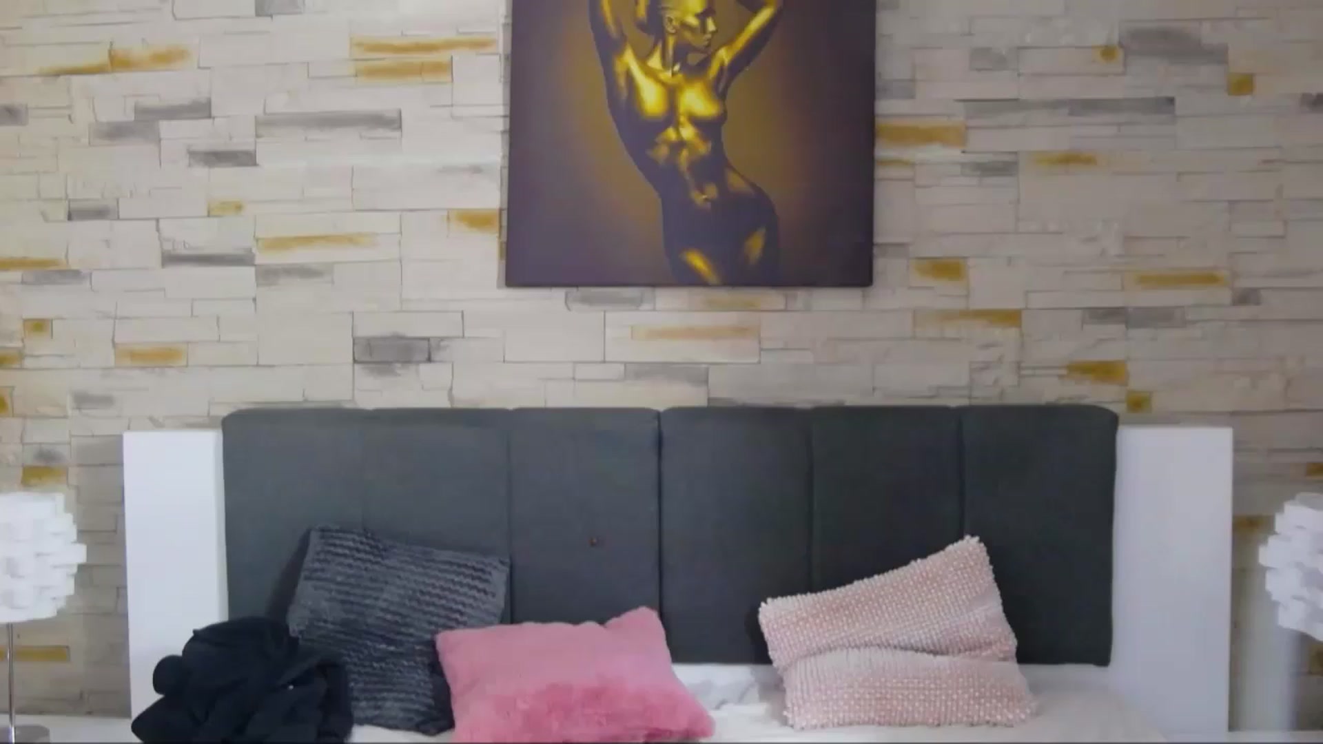 Gallery image thumbnail from SparklingN's myfreecams stream on, 11/21/2022, 17:01 image 20 of 20