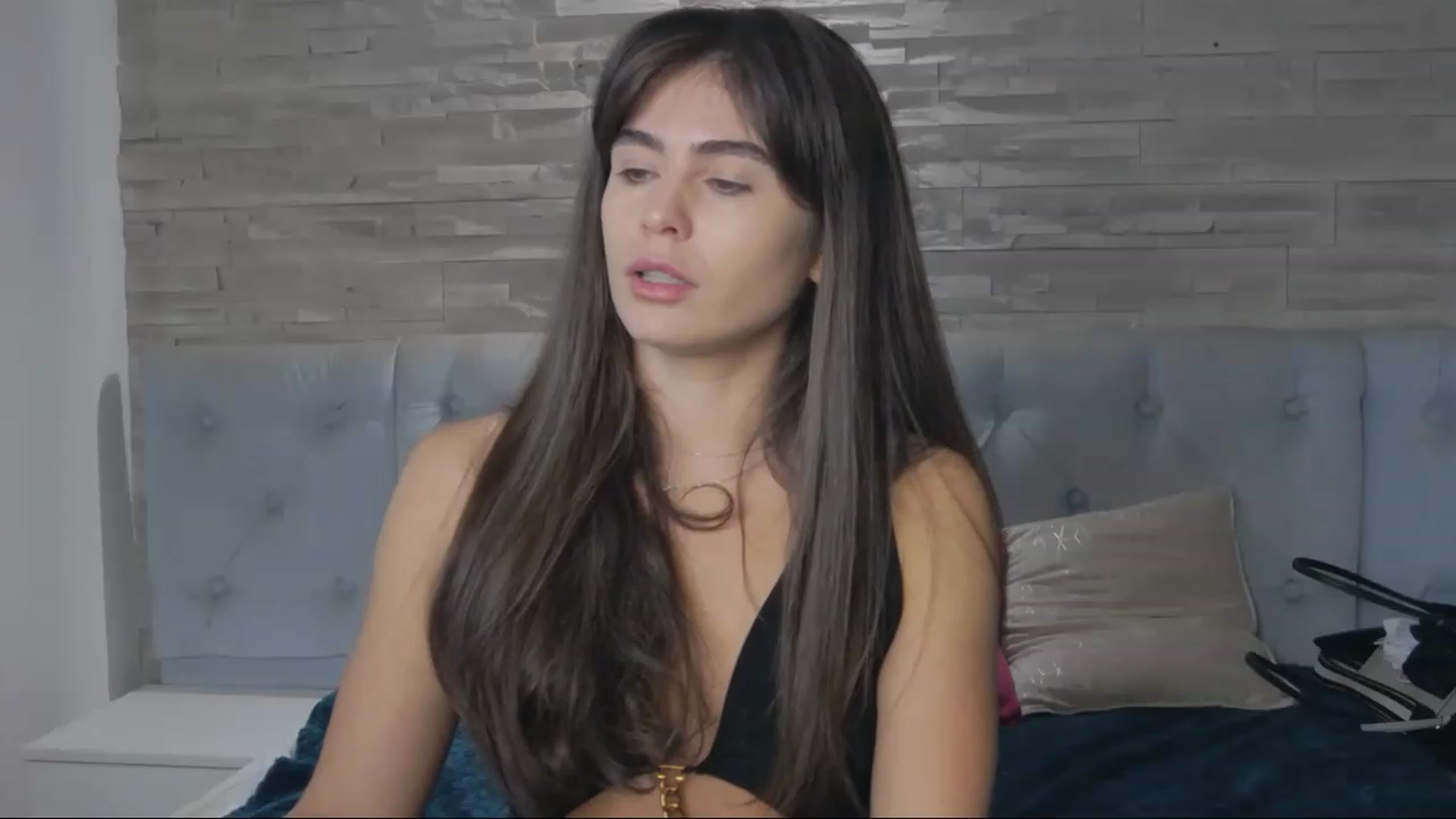 Gallery image thumbnail from SparklingN's myfreecams stream on, 11/28/2022, 17:11 image 14 of 20