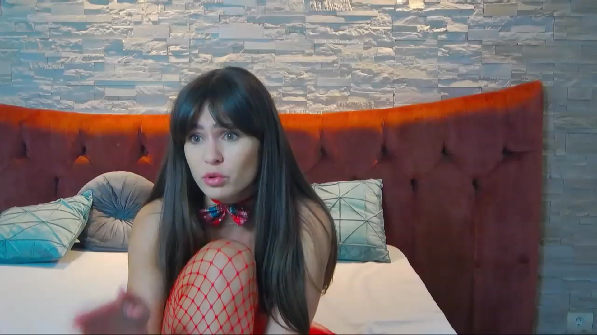 Gallery image thumbnail from SparklingN's myfreecams stream on, 12/15/2022, 15:45 image 15 of 20